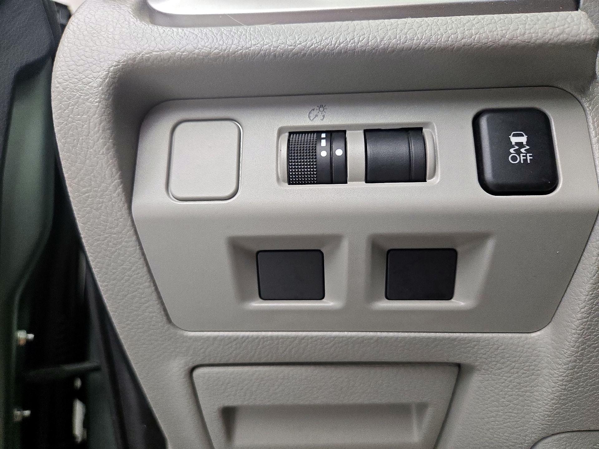 Thumbnail: 2016 Subaru Forester - 13
