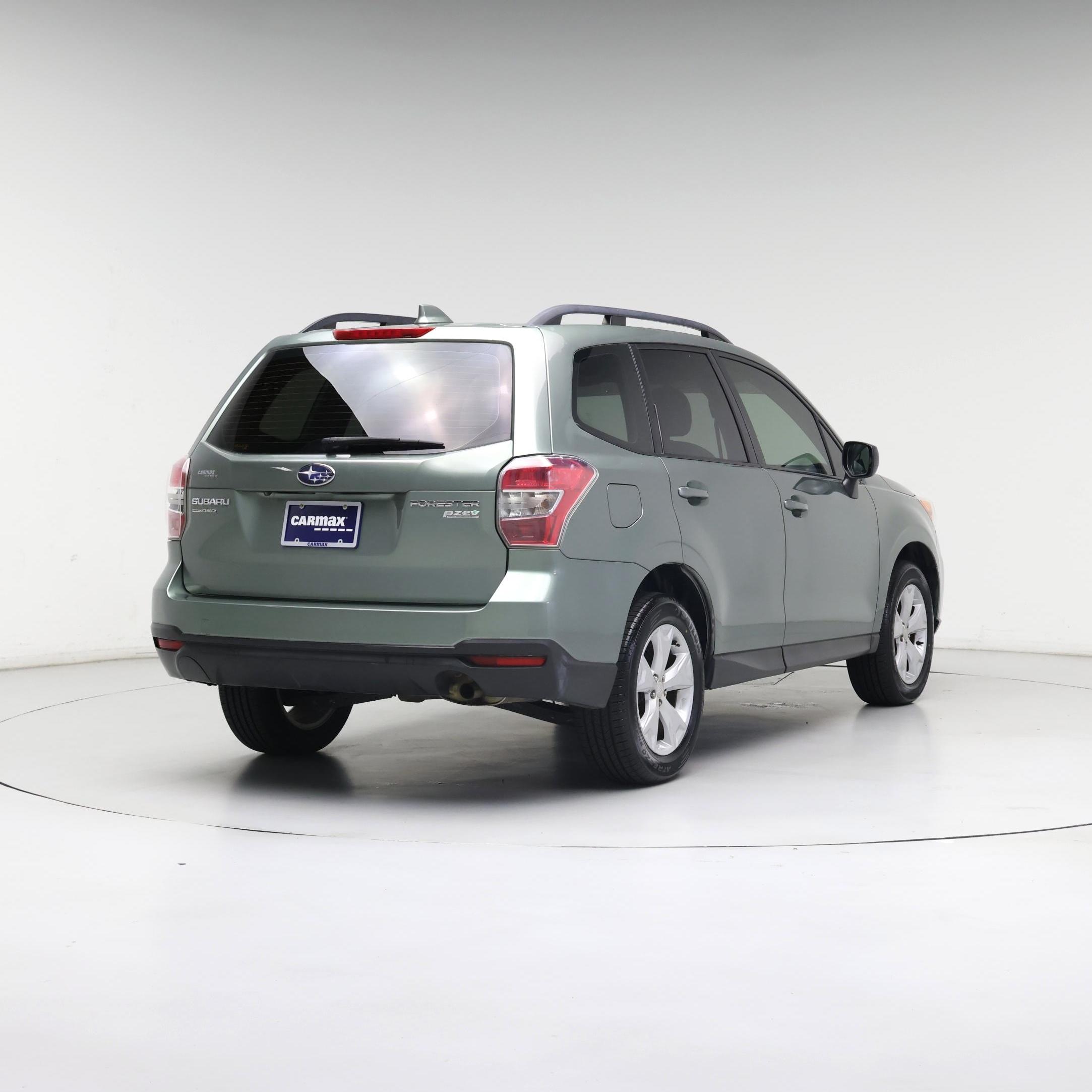 Thumbnail: 2016 Subaru Forester - 8