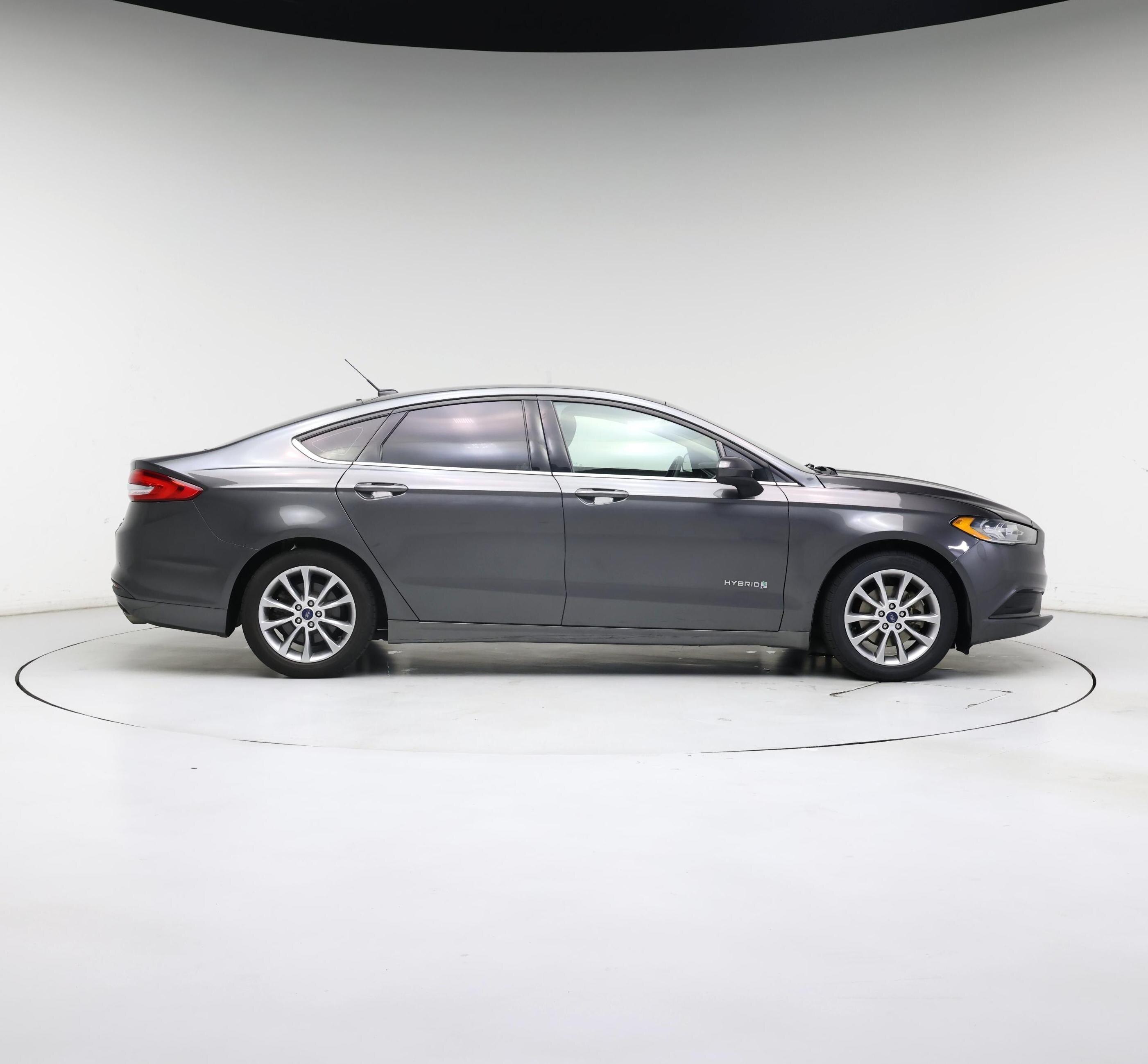 Thumbnail: 2017 Ford Fusion - 7