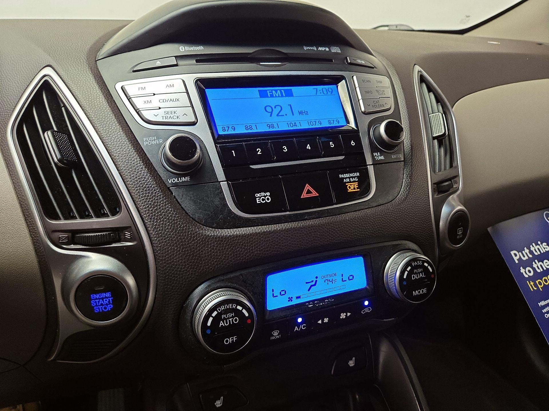 Thumbnail: 2013 Hyundai Tucson - 15