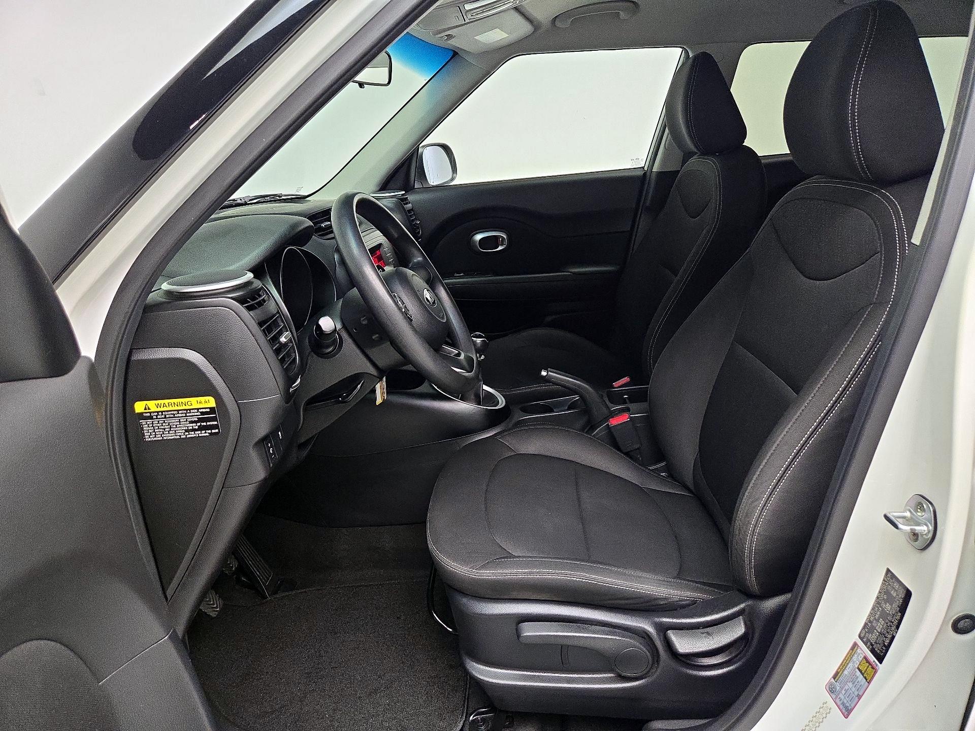Thumbnail: 2016 Kia Soul - 11