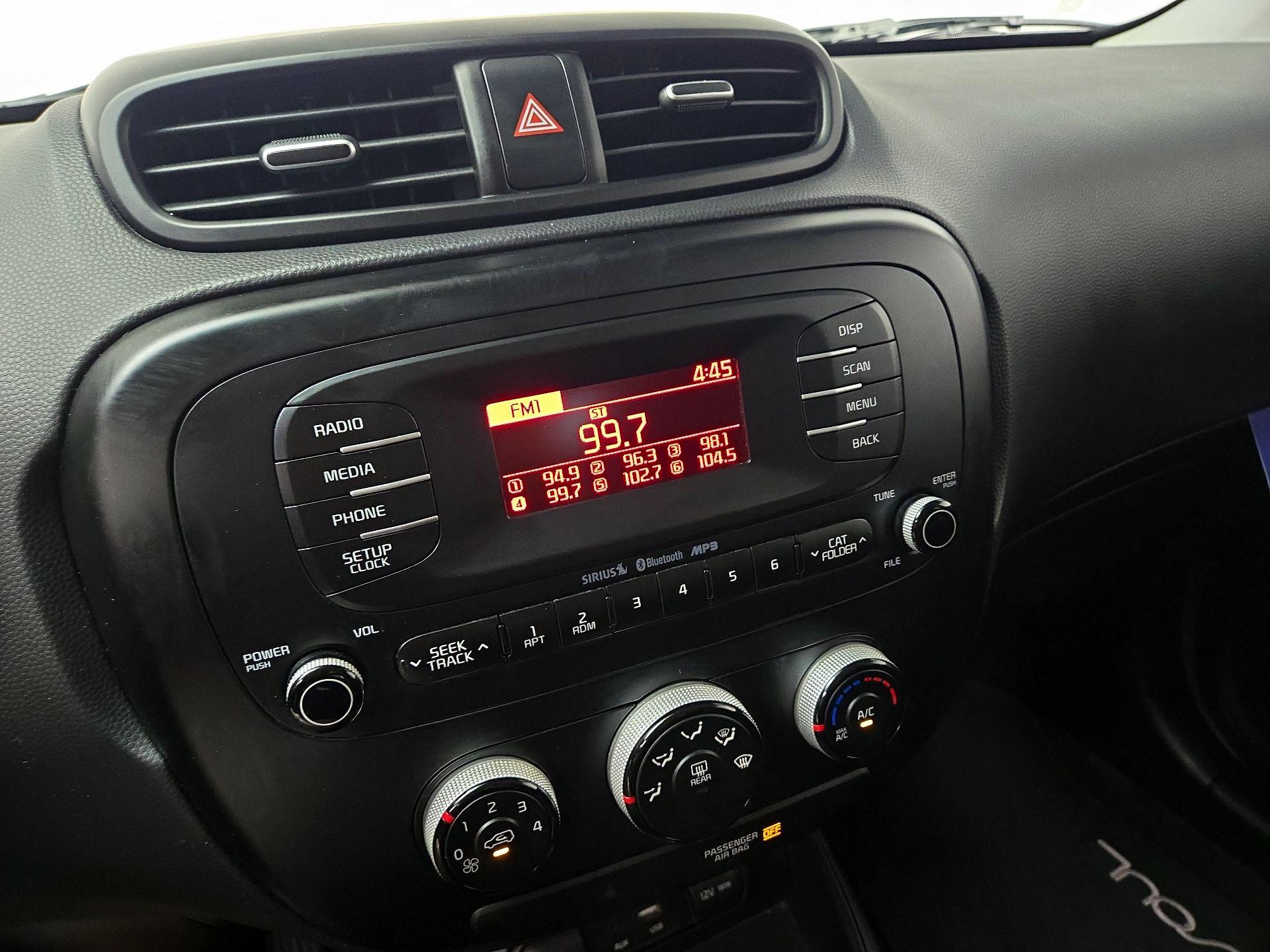 Thumbnail: 2016 Kia Soul - 14