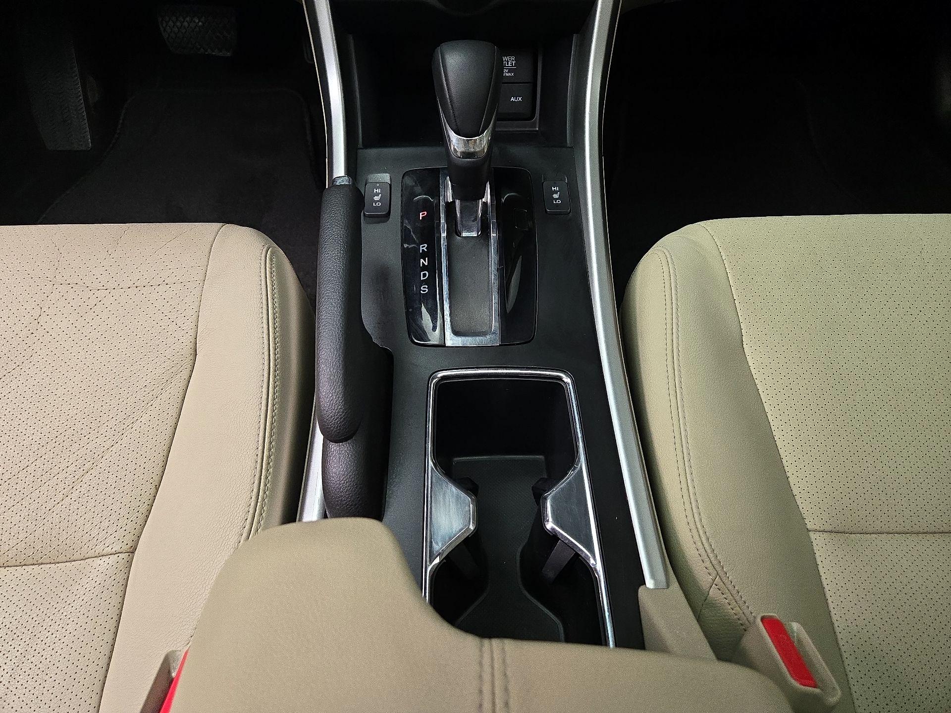 Thumbnail: 2013 Honda Accord - 18