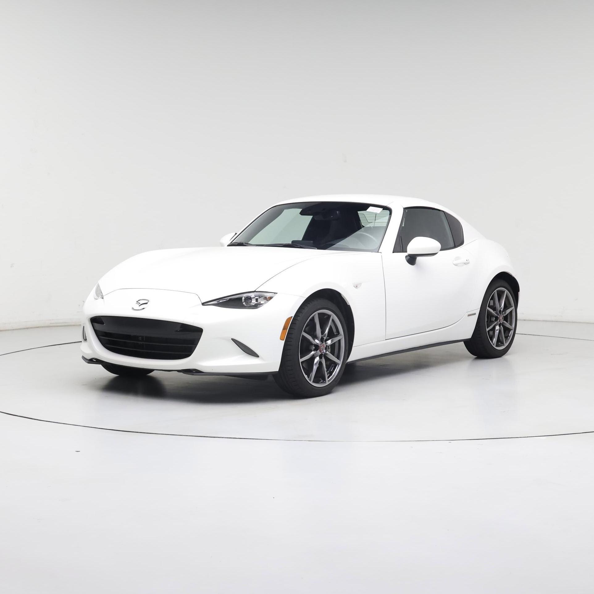 Thumbnail: 2020 Mazda MX-5 Miata - 4