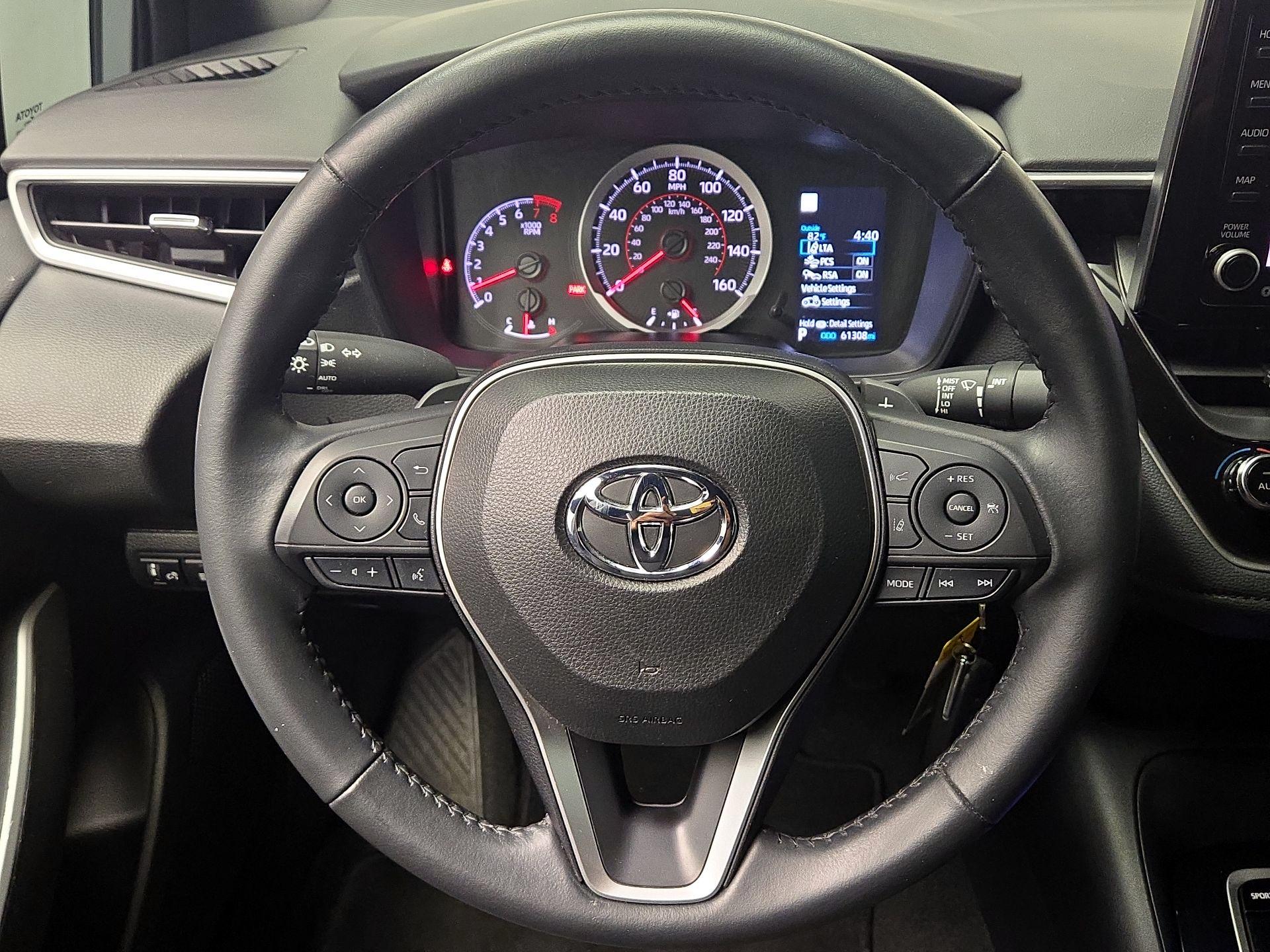 Thumbnail: 2022 Toyota Corolla - 10