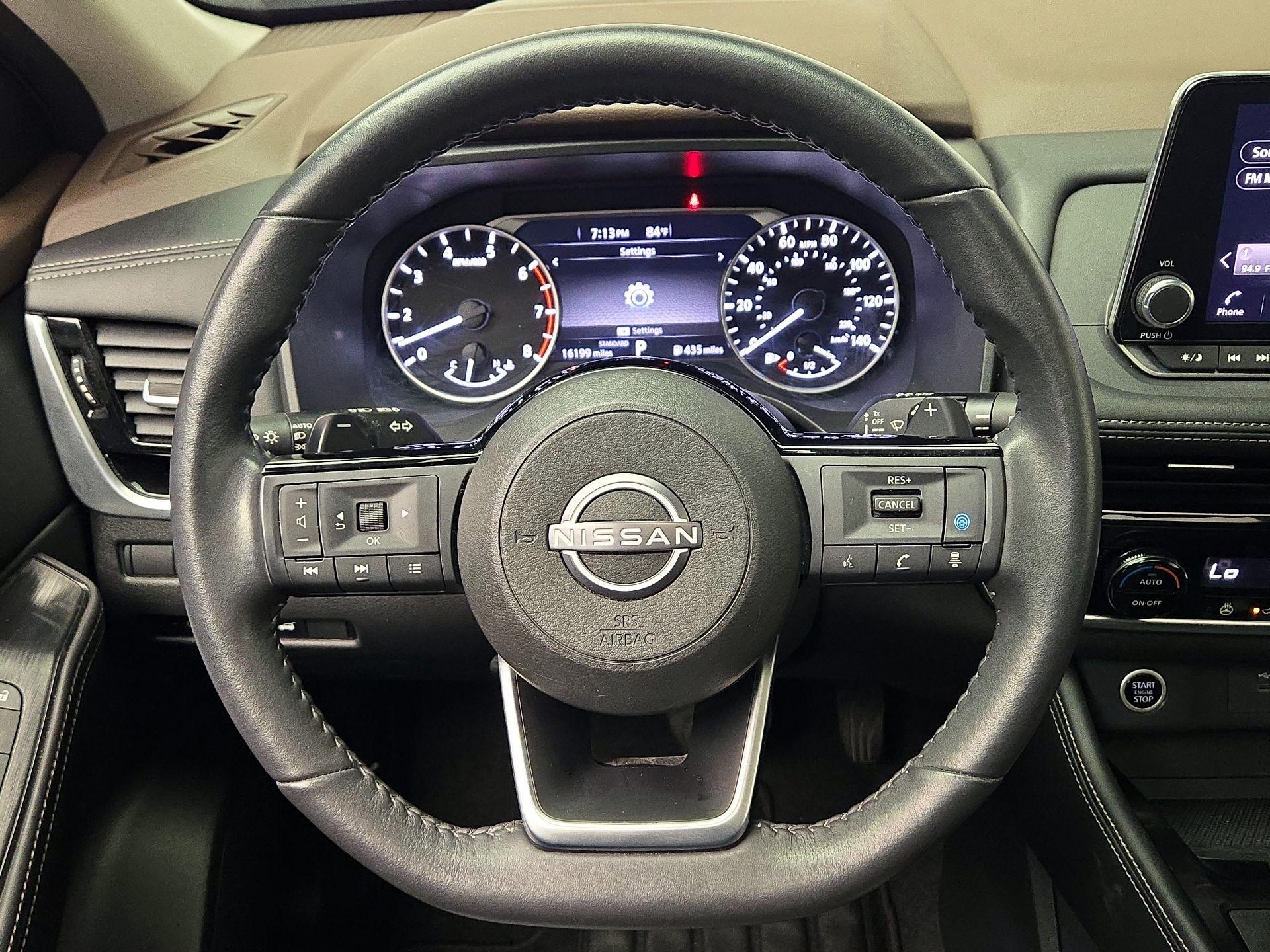 Thumbnail: 2023 Nissan Rogue - 10