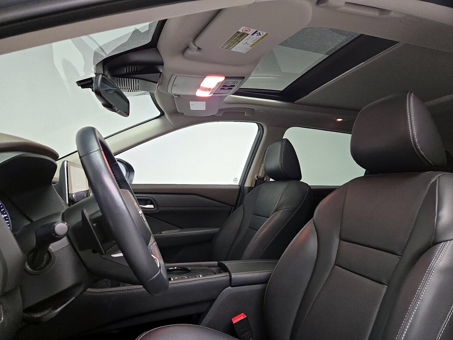 Thumbnail: 2023 Nissan Rogue - 19