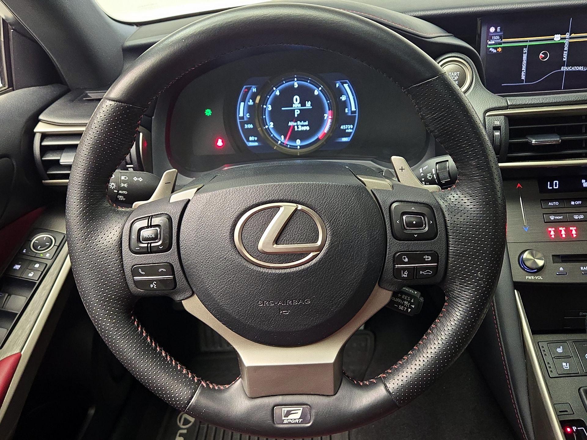 Thumbnail: 2019 Lexus IS - 10