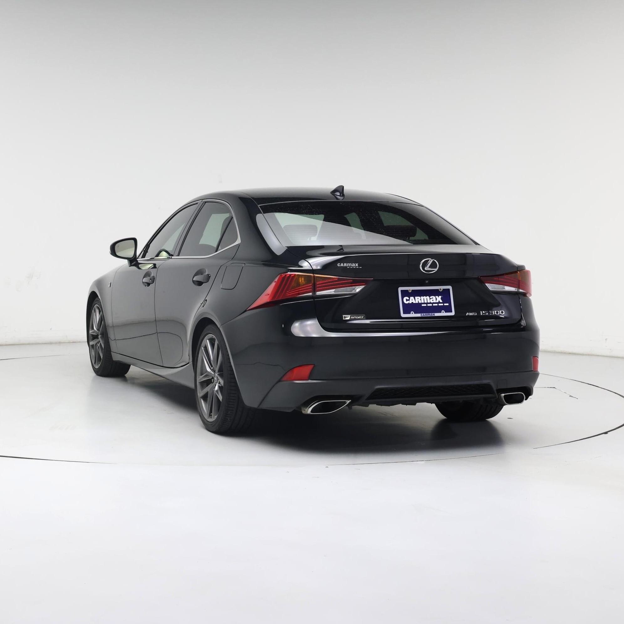 Thumbnail: 2019 Lexus IS - 2