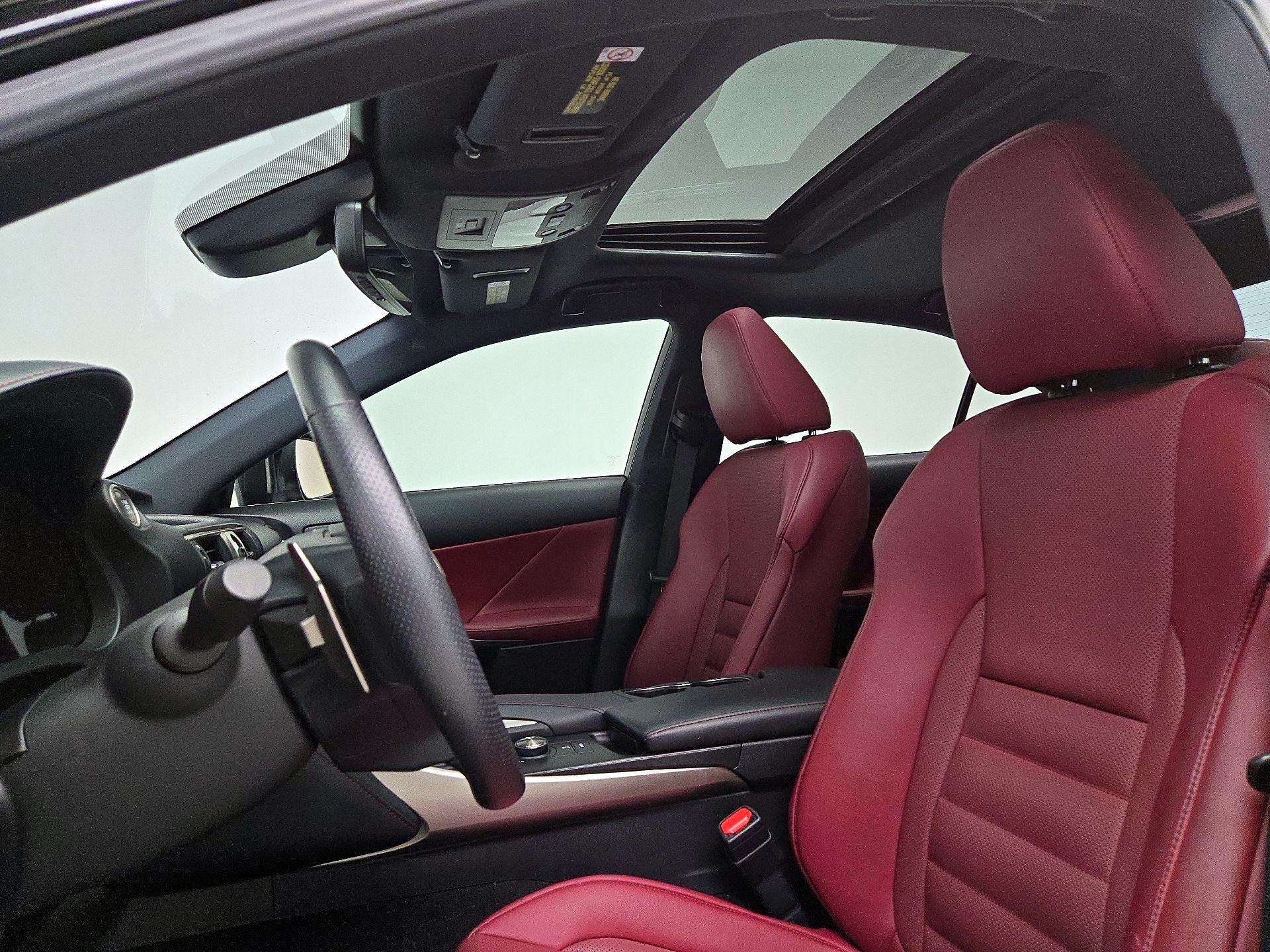 Thumbnail: 2019 Lexus IS - 20