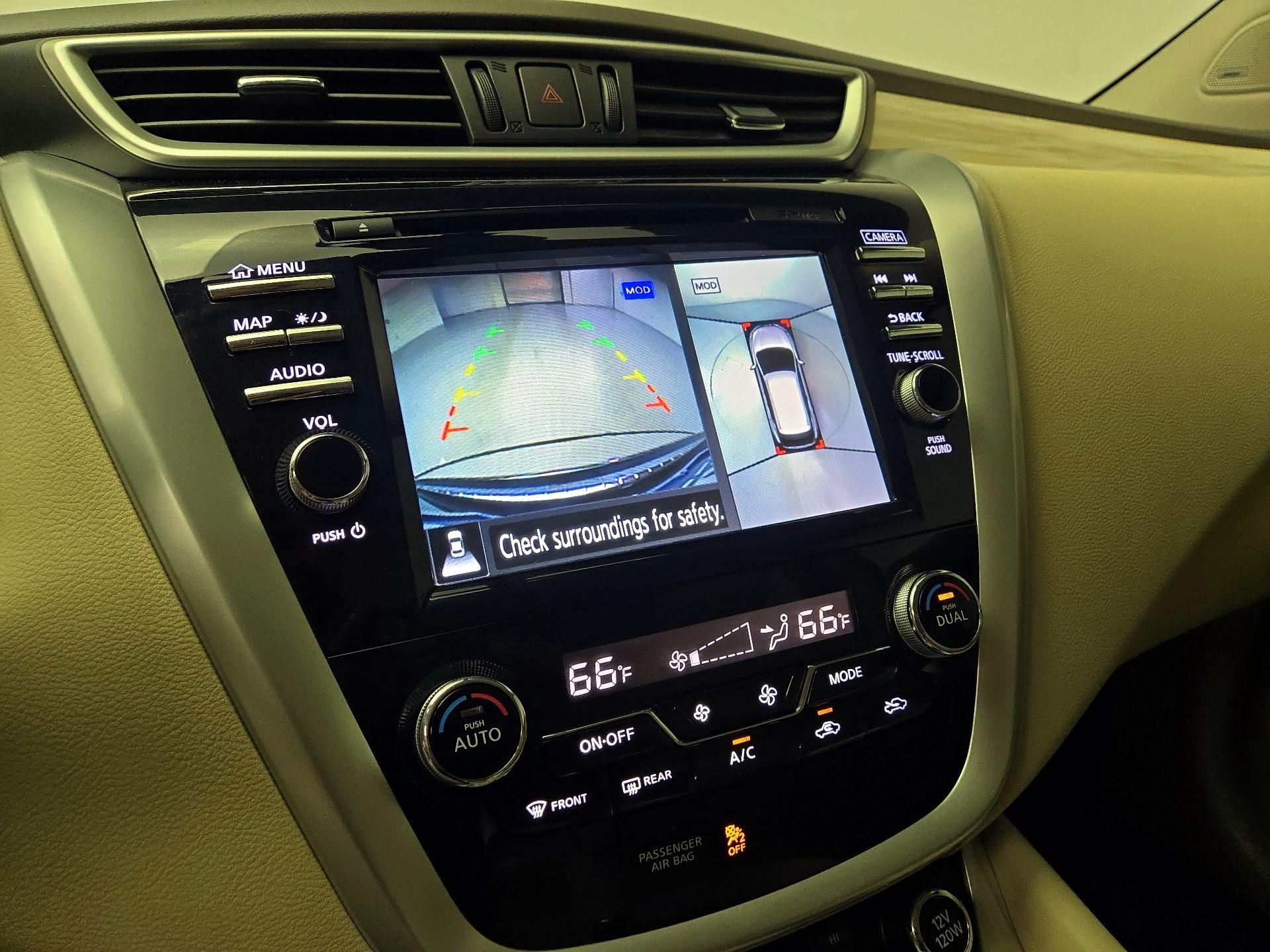 Thumbnail: 2017 Nissan Murano - 15