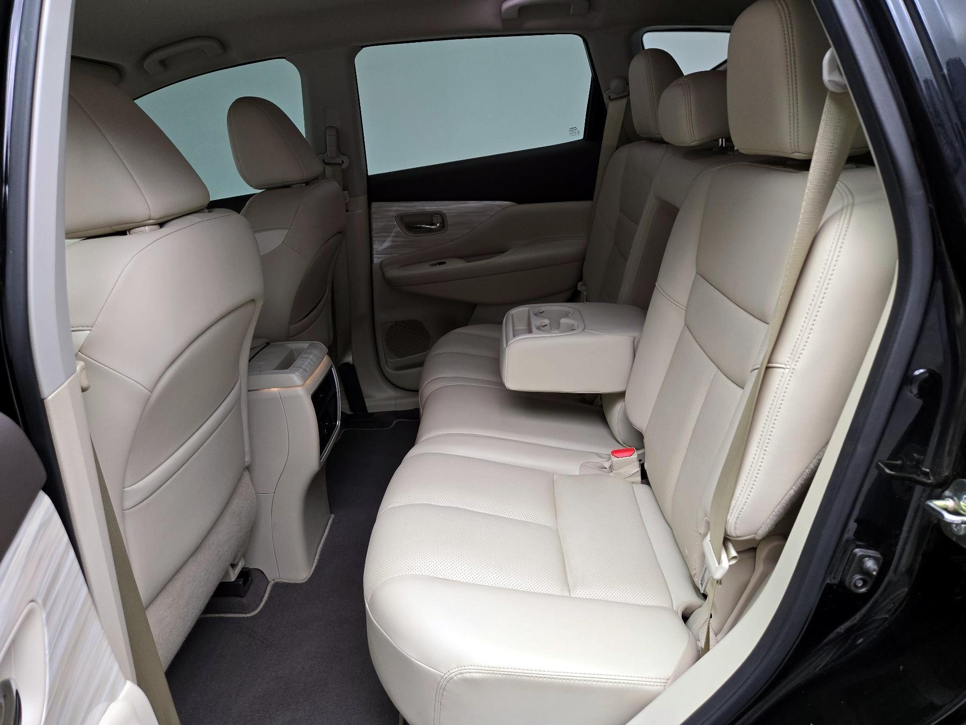 Thumbnail: 2017 Nissan Murano - 20