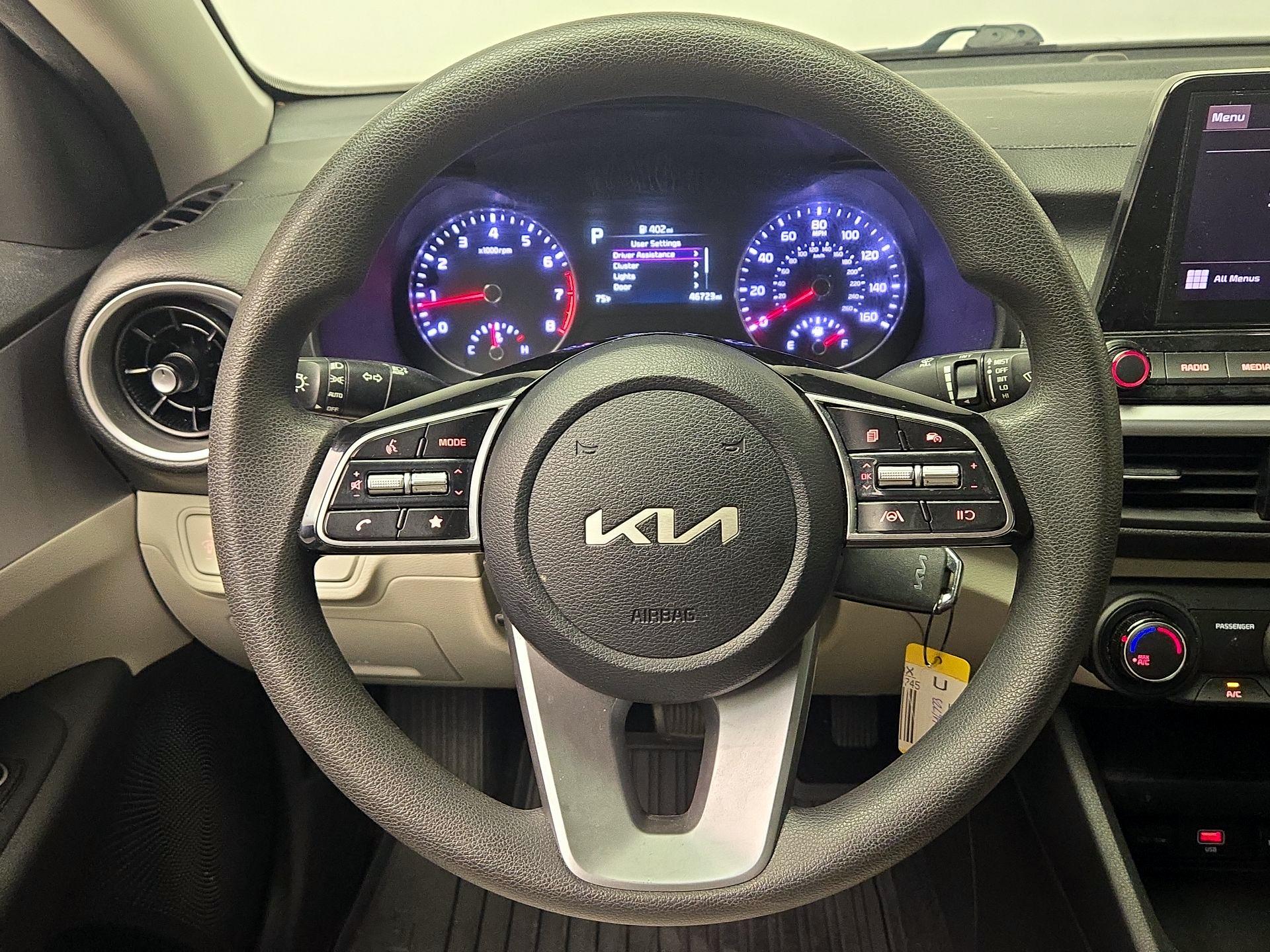 Thumbnail: 2022 Kia Forte - 10