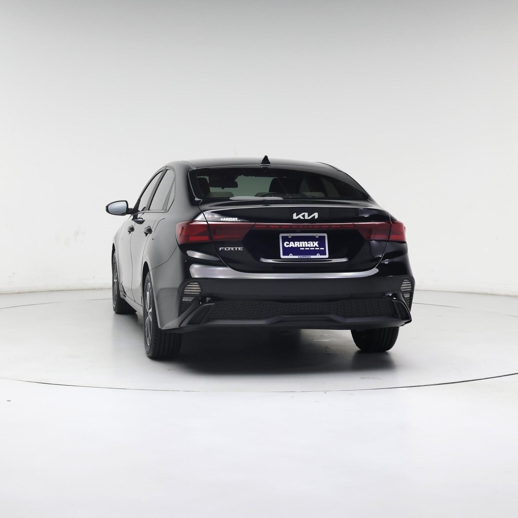 Thumbnail: 2022 Kia Forte - 6