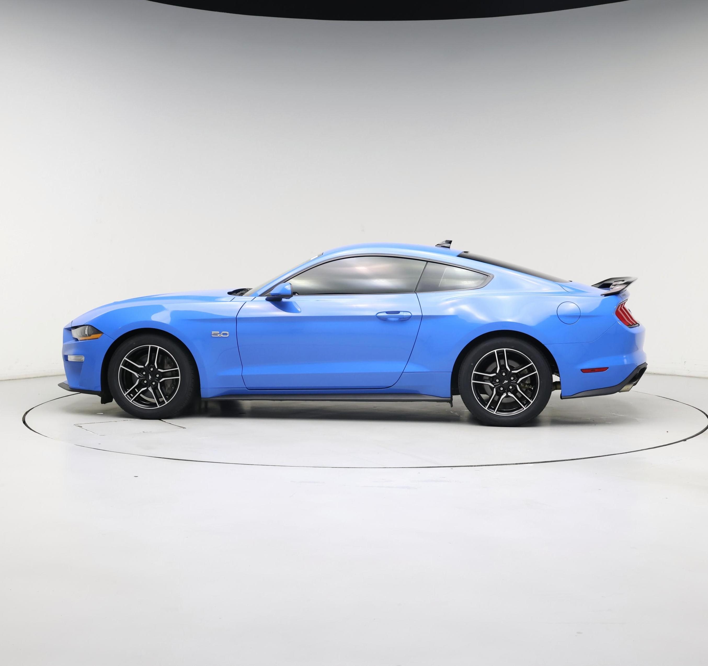 Thumbnail: 2022 Ford Mustang - 3