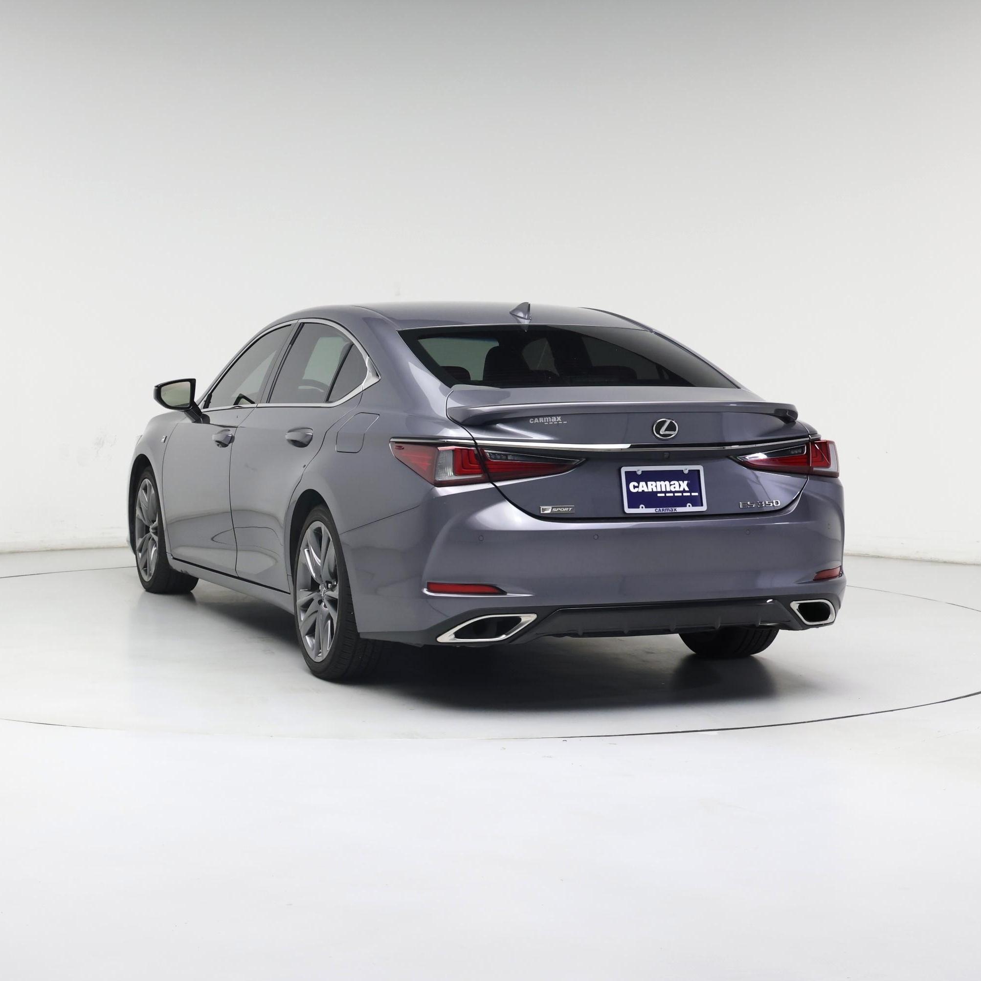 Thumbnail: 2019 Lexus ES - 2