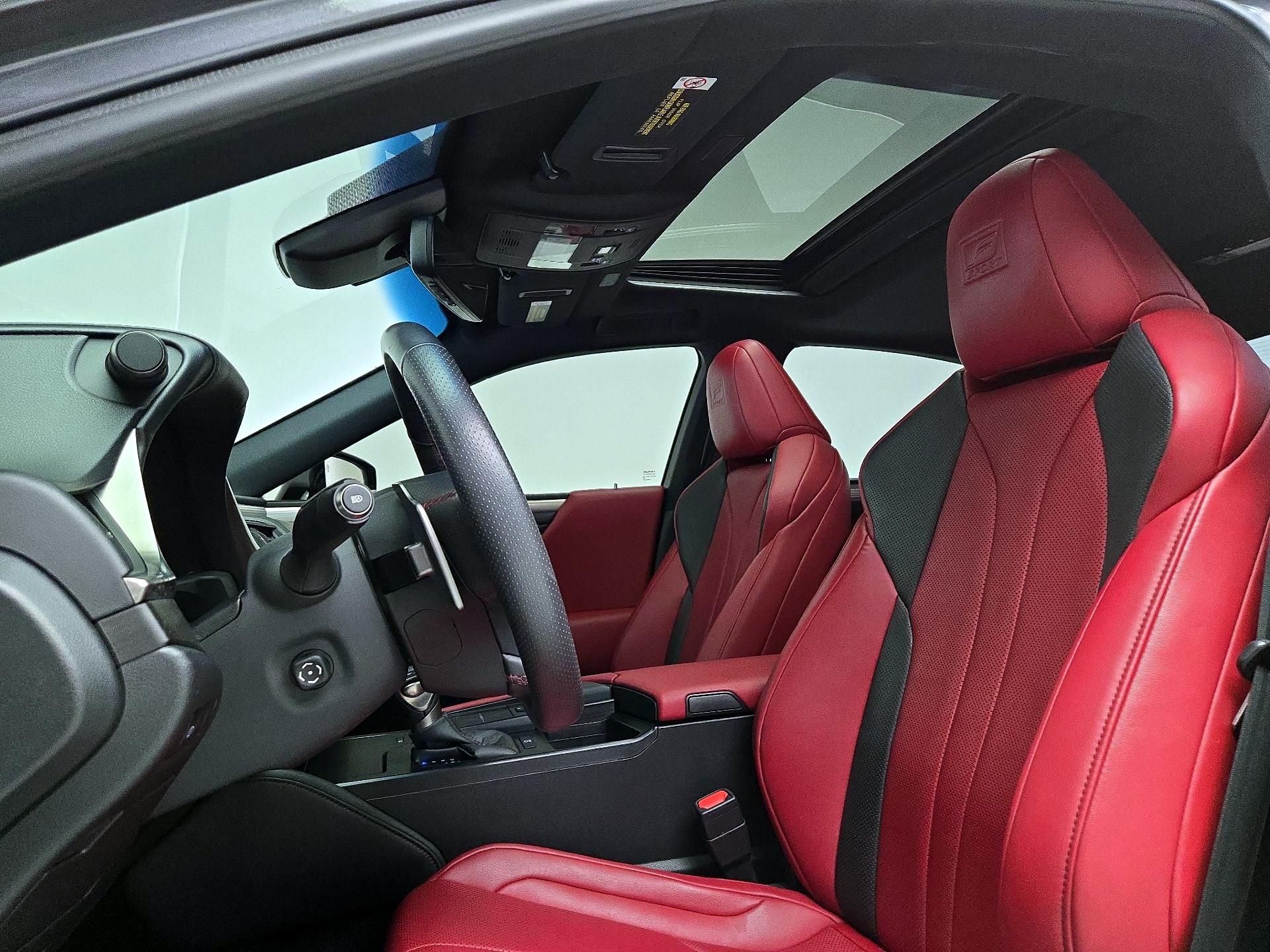 Thumbnail: 2019 Lexus ES - 20