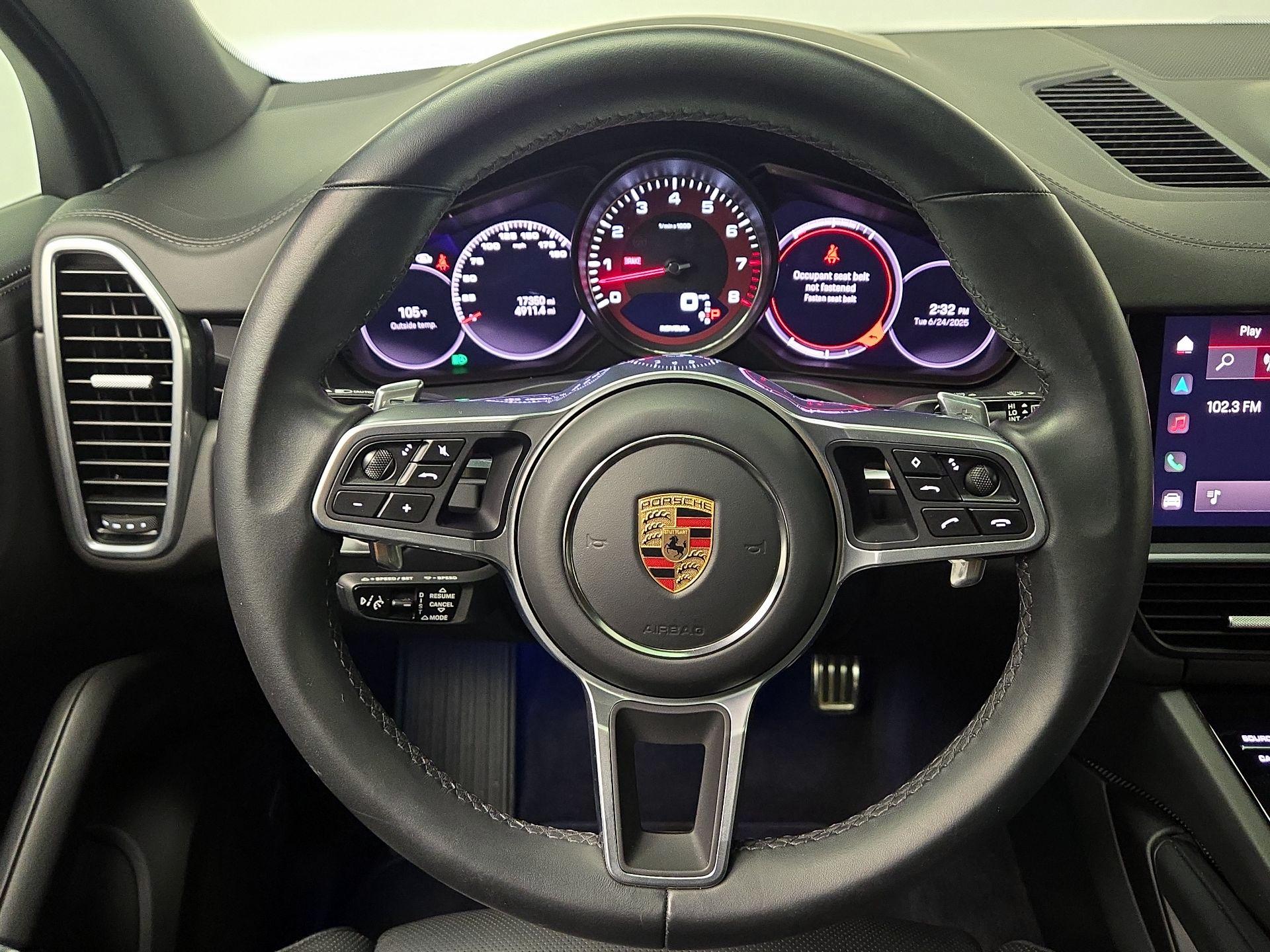 Thumbnail: 2023 Porsche Cayenne - 10