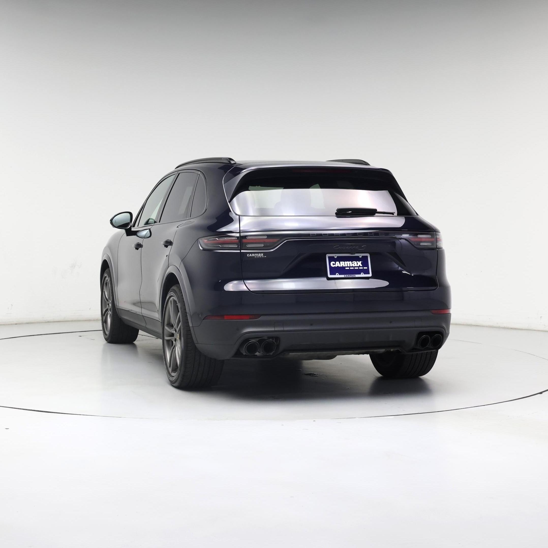 Thumbnail: 2023 Porsche Cayenne - 6