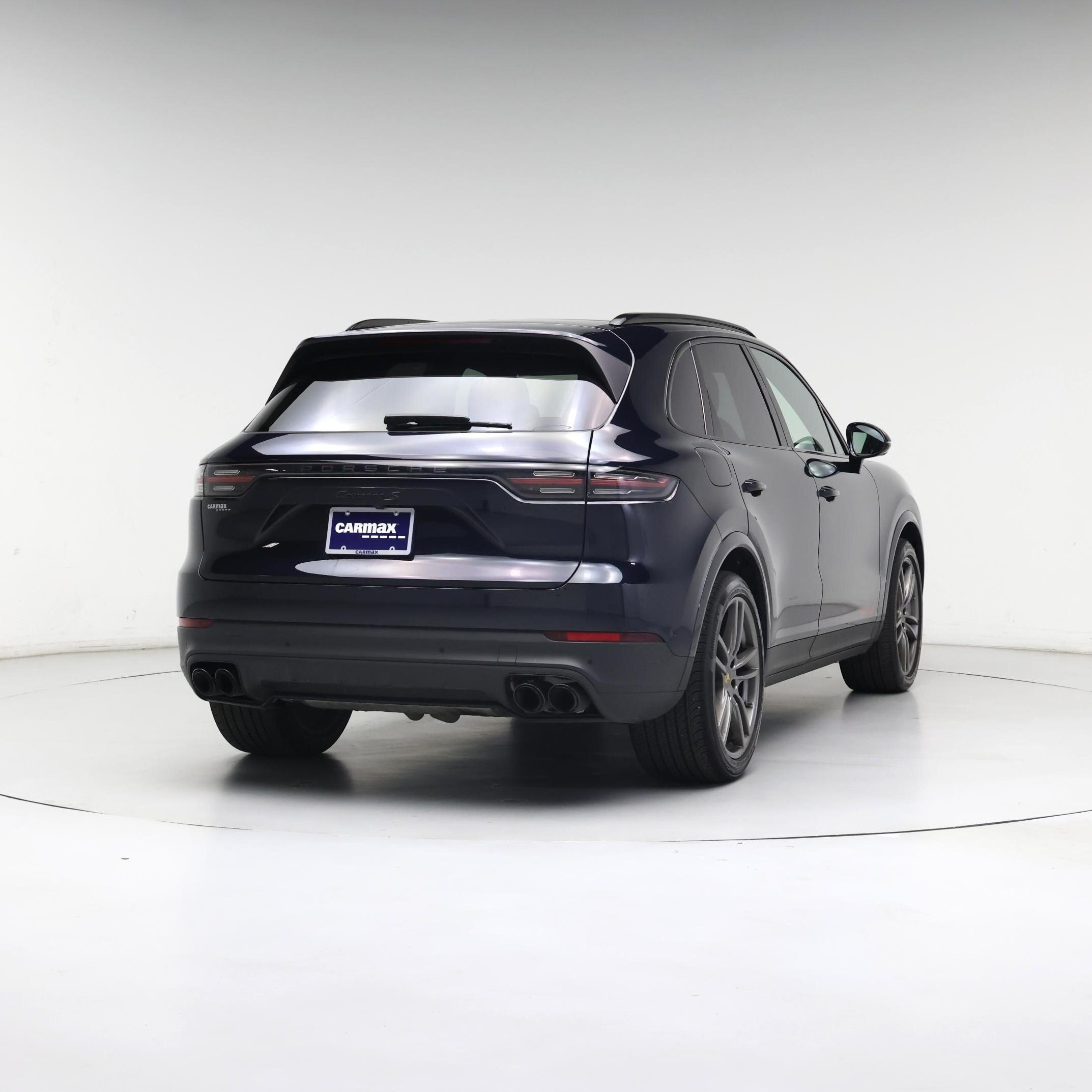 Thumbnail: 2023 Porsche Cayenne - 8