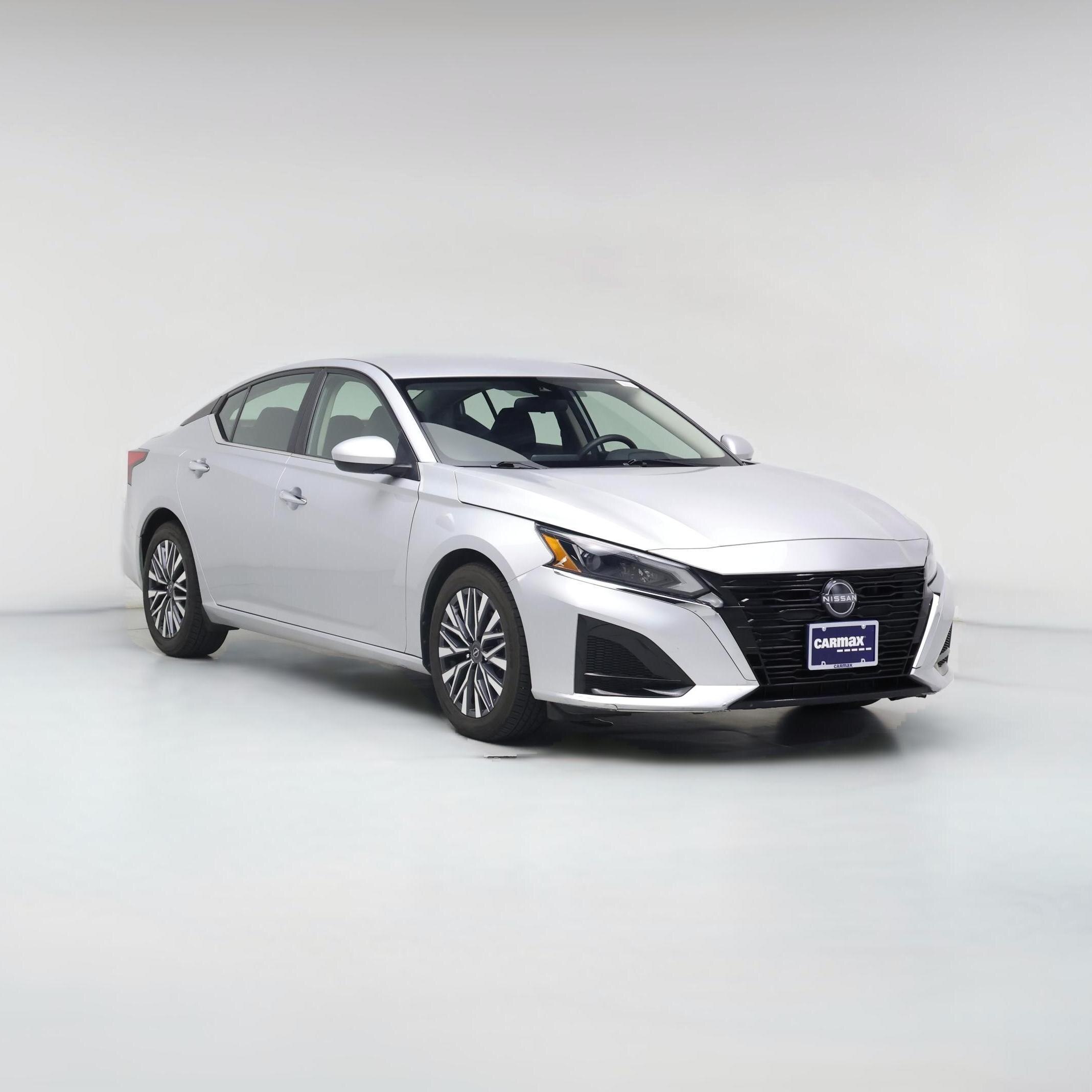 Thumbnail: 2023 Nissan Altima - 1