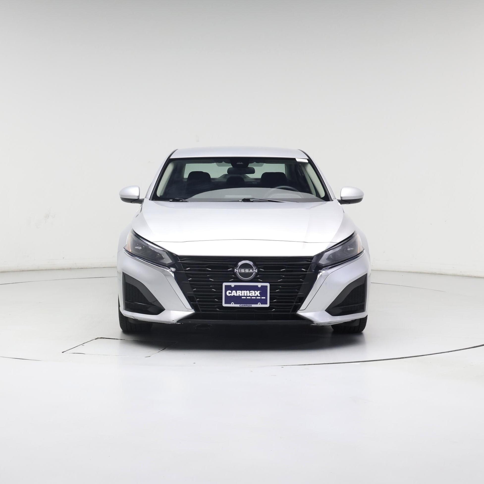 Thumbnail: 2023 Nissan Altima - 5