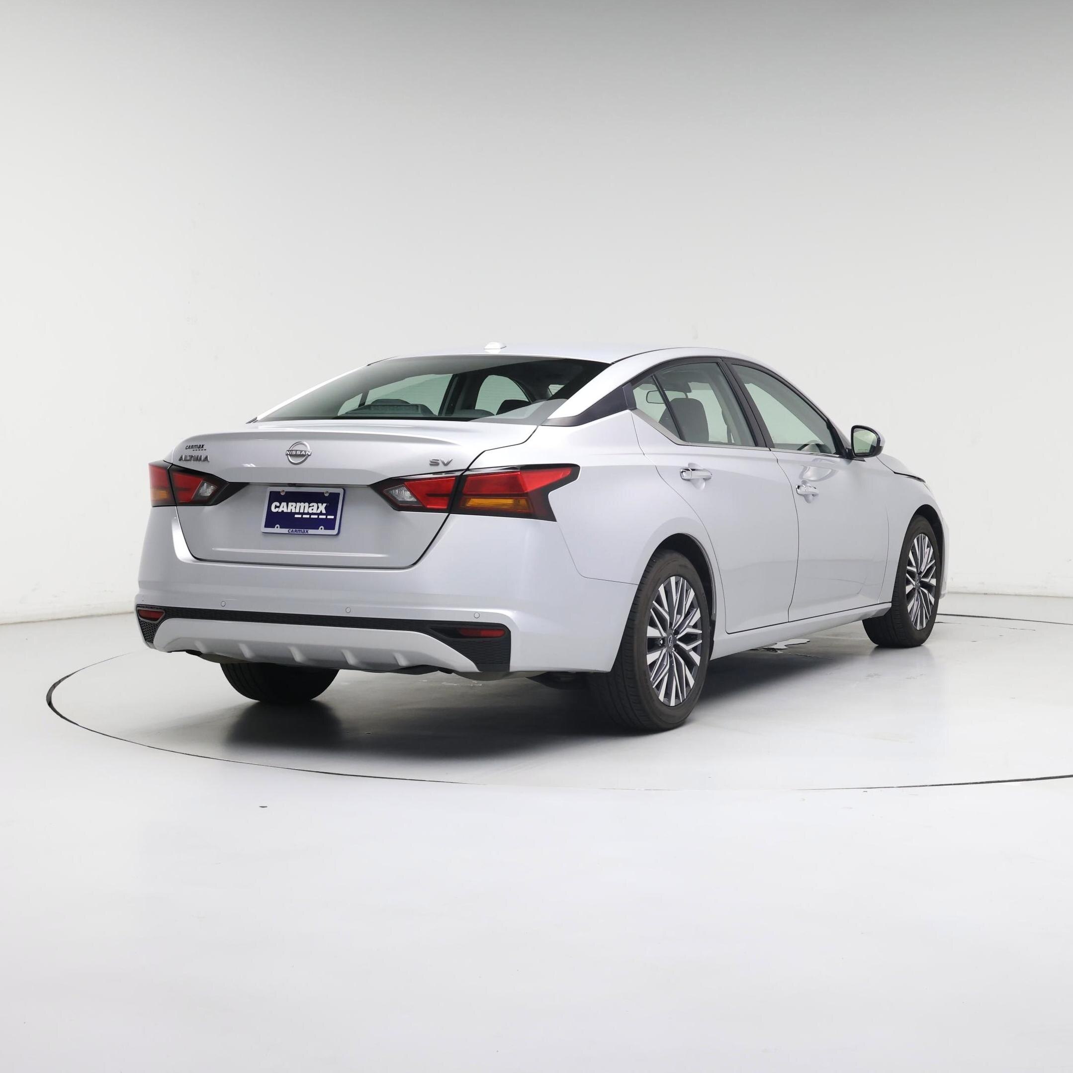 Thumbnail: 2023 Nissan Altima - 8
