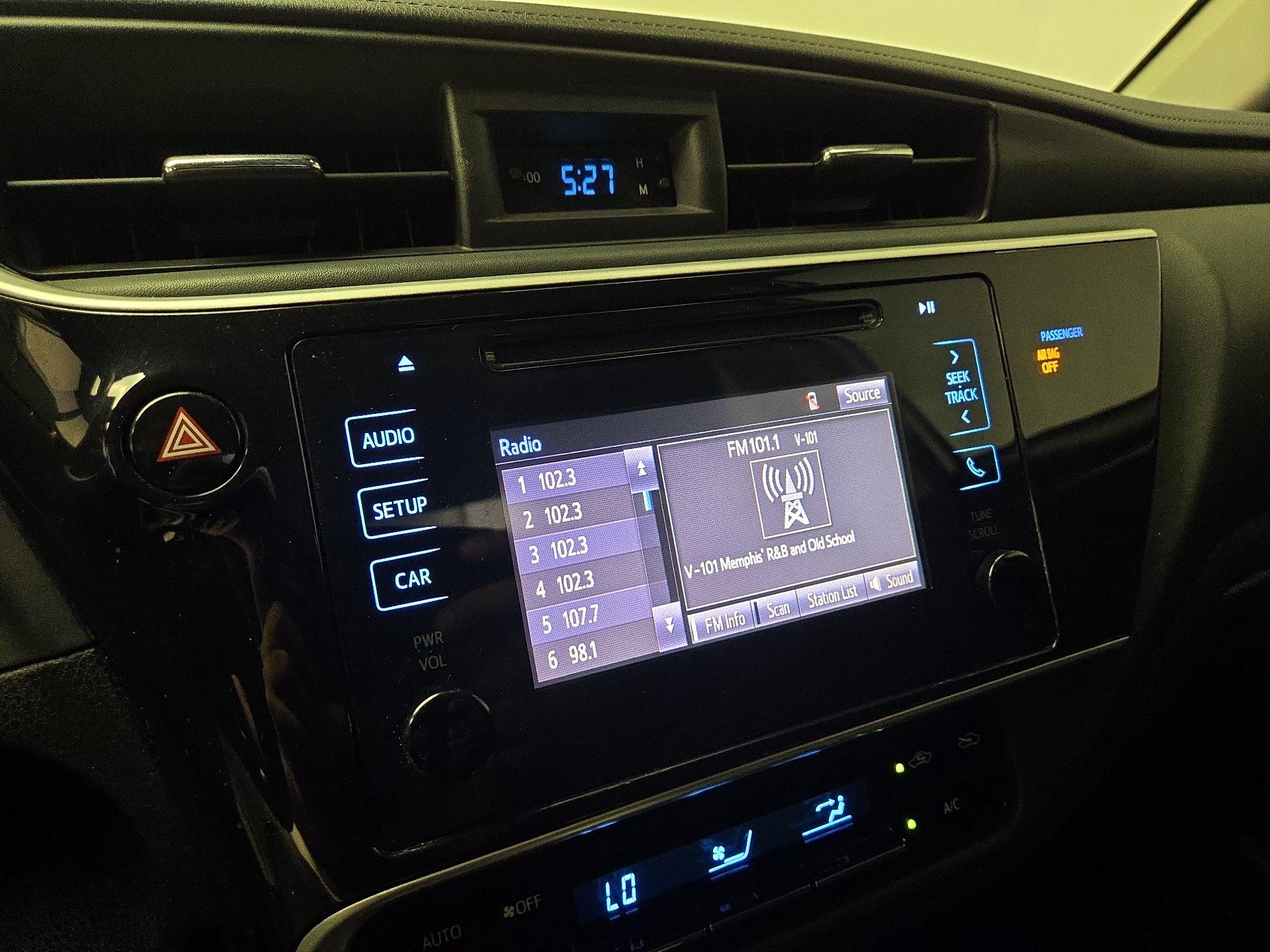 Thumbnail: 2019 Toyota Corolla - 15