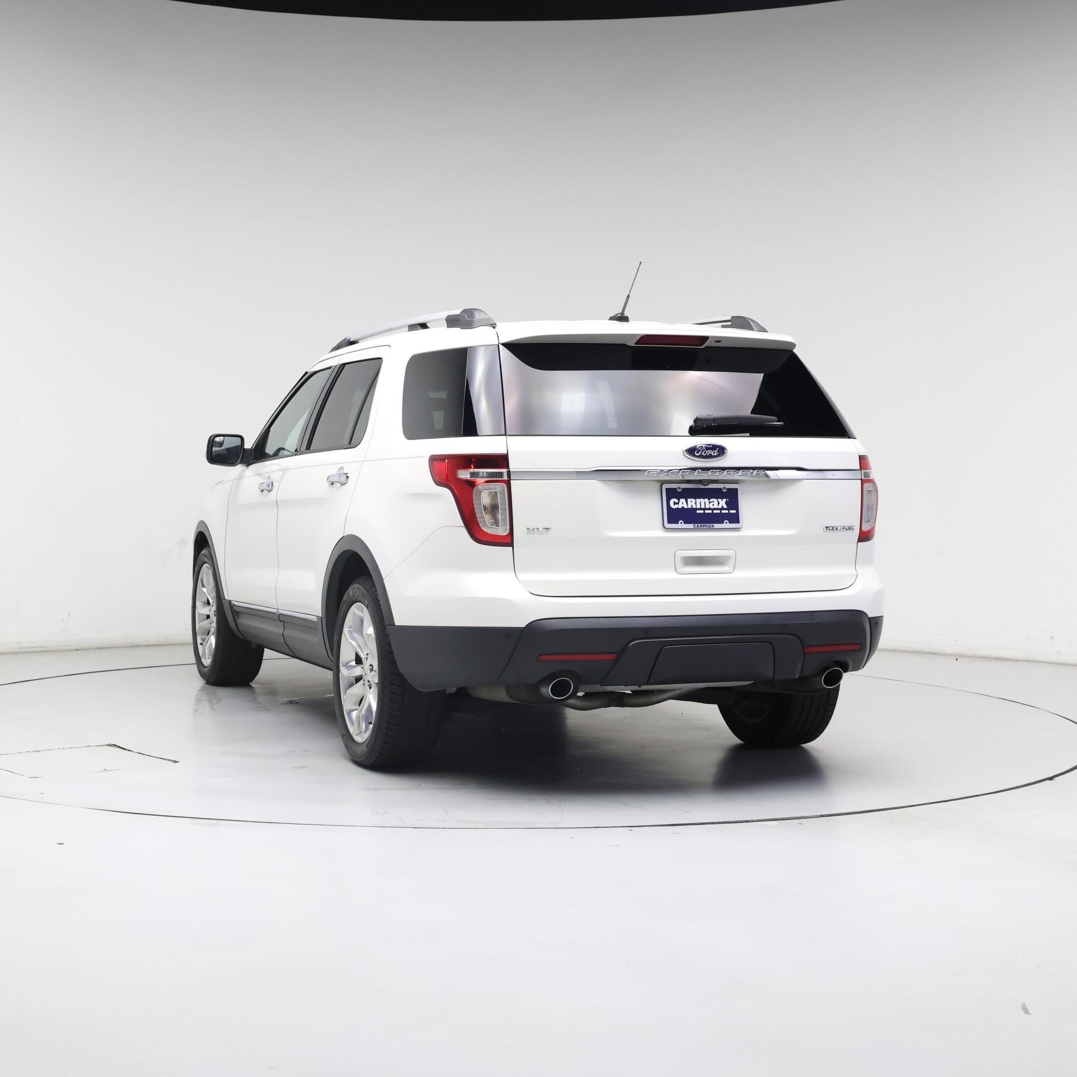 Thumbnail: 2013 Ford Explorer - 2