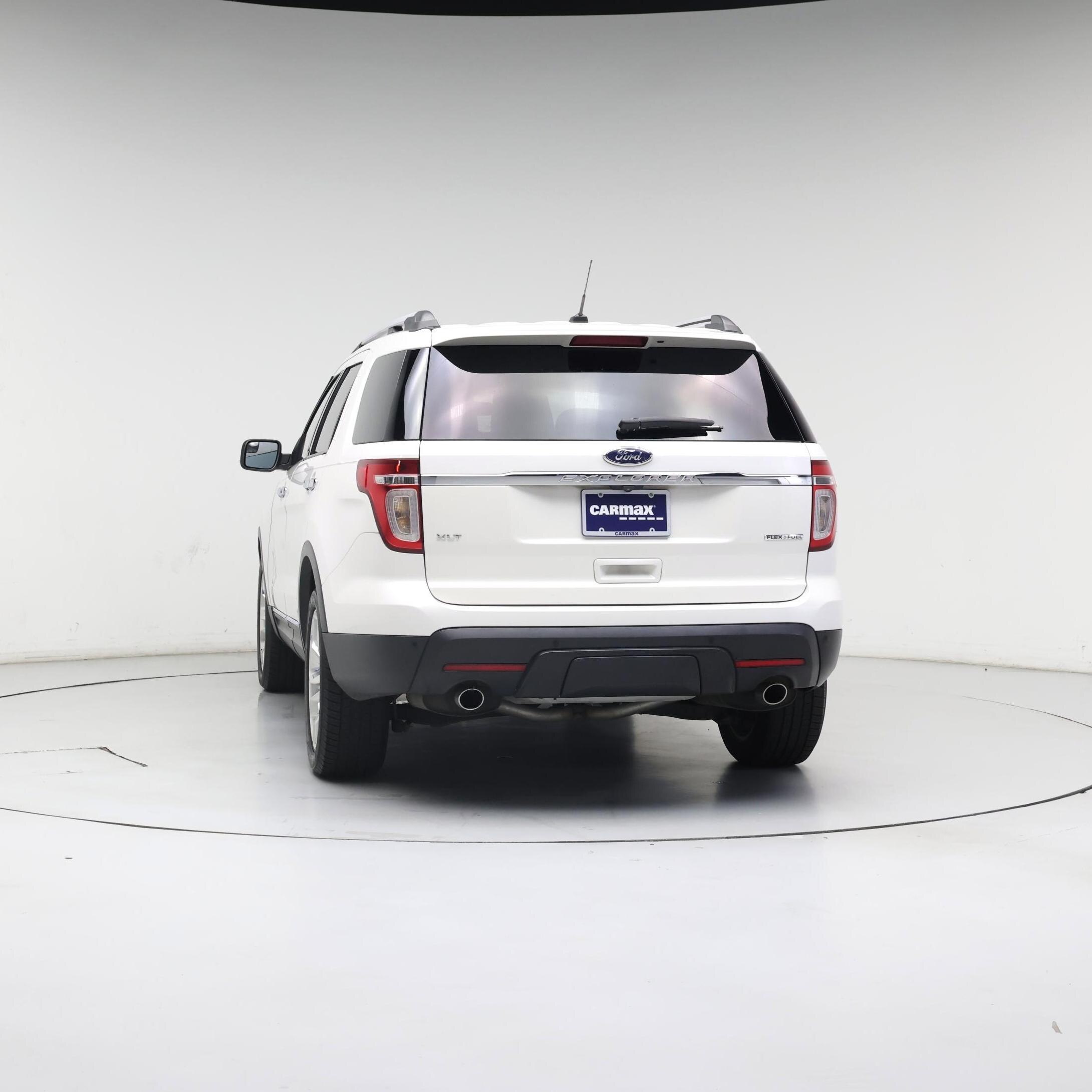 Thumbnail: 2013 Ford Explorer - 6