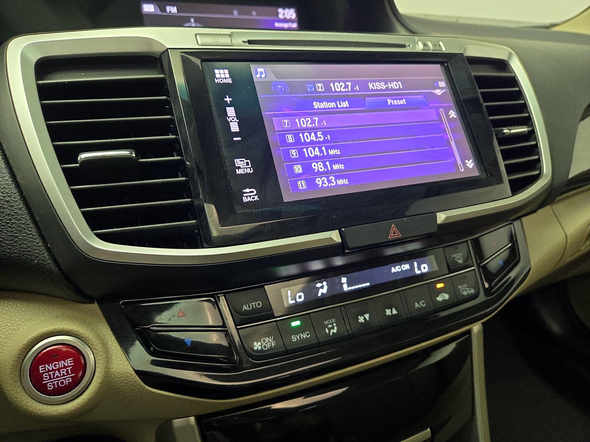 Thumbnail: 2017 Honda Accord - 16