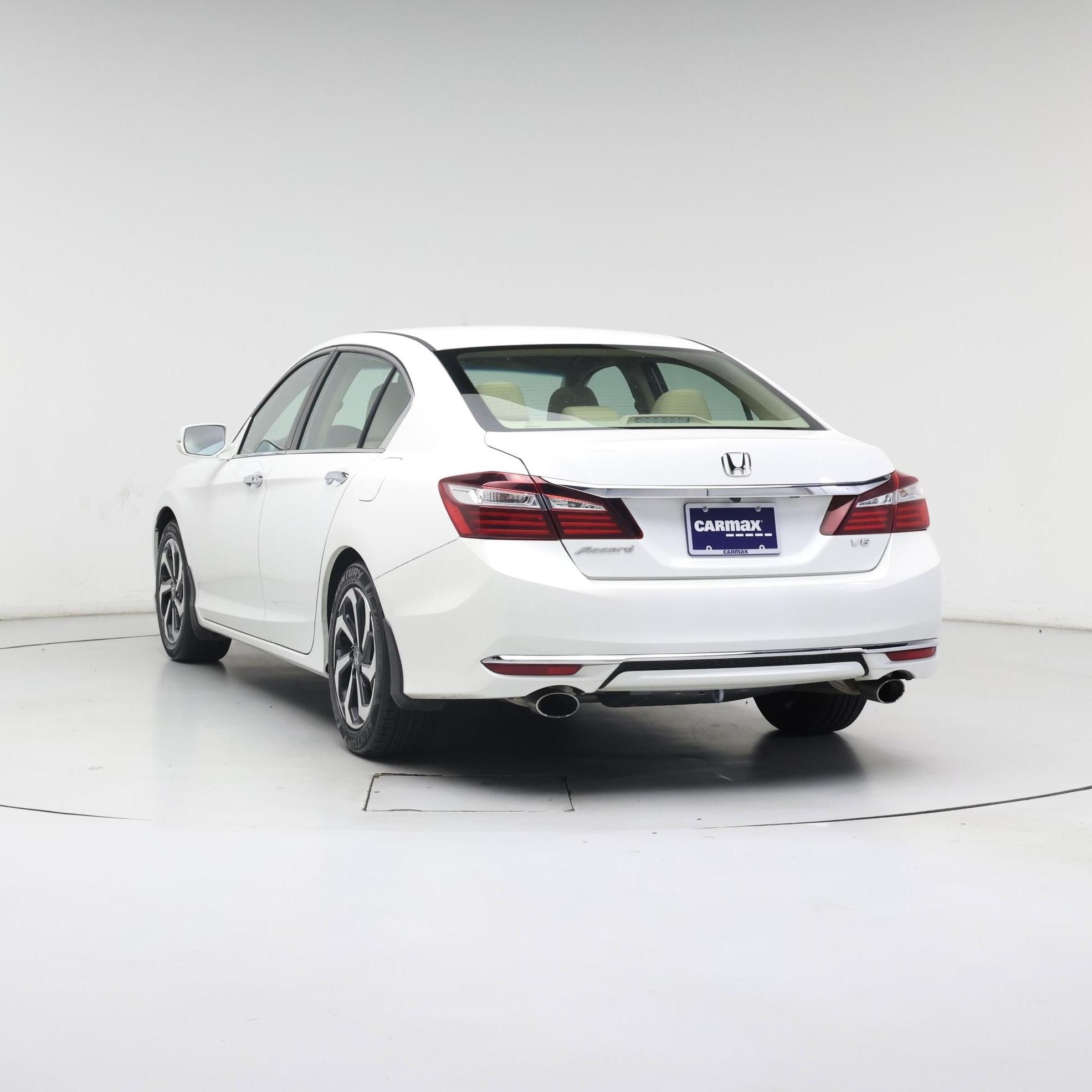 Thumbnail: 2017 Honda Accord - 2