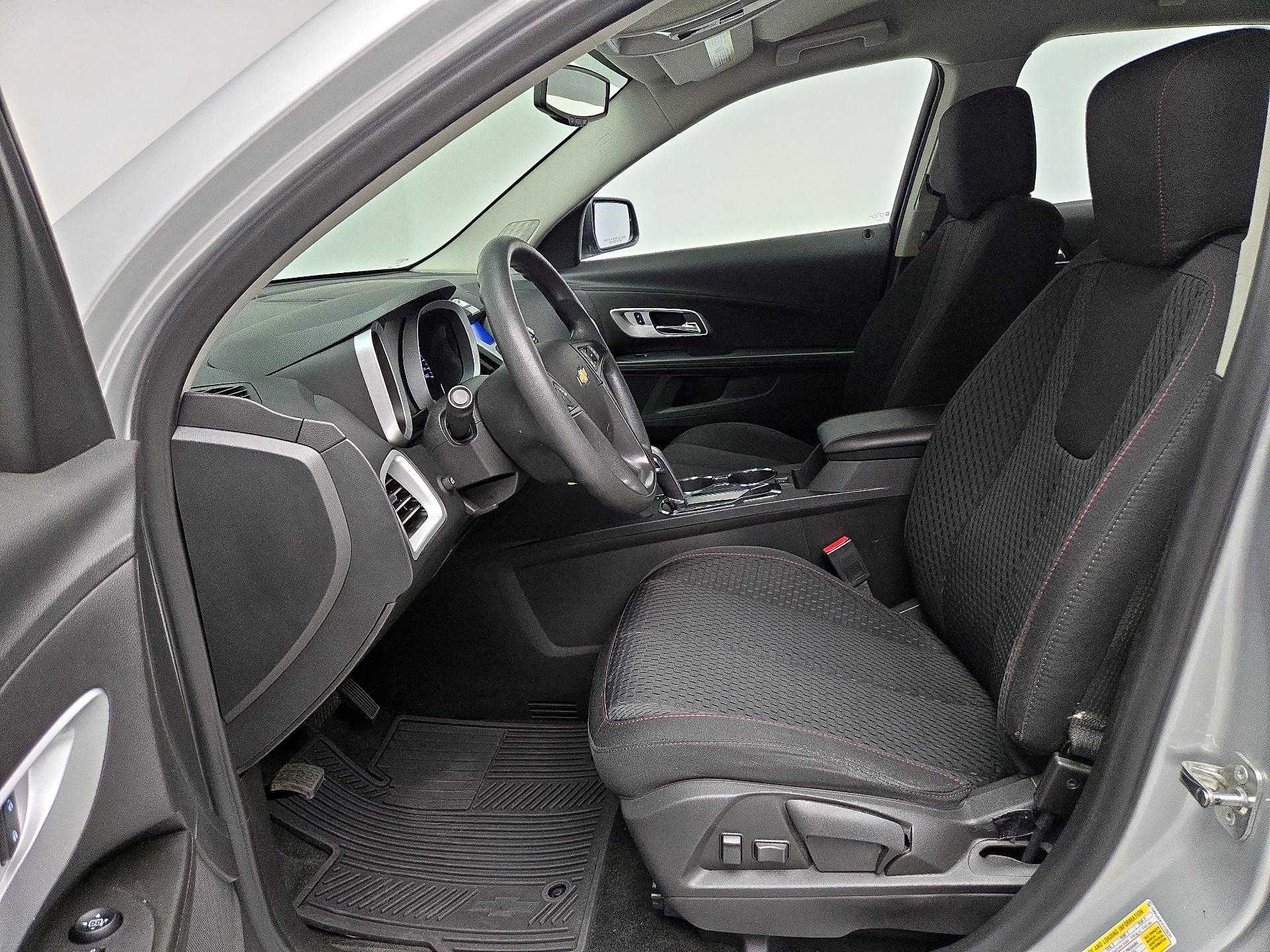 Thumbnail: 2015 Chevrolet Equinox - 11