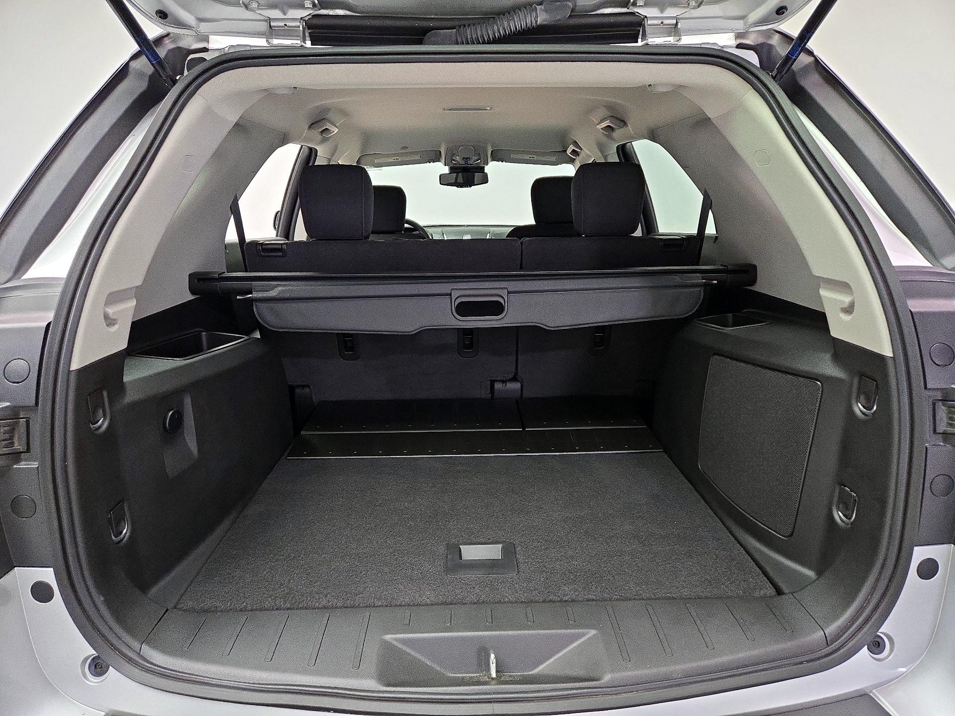 Thumbnail: 2015 Chevrolet Equinox - 18