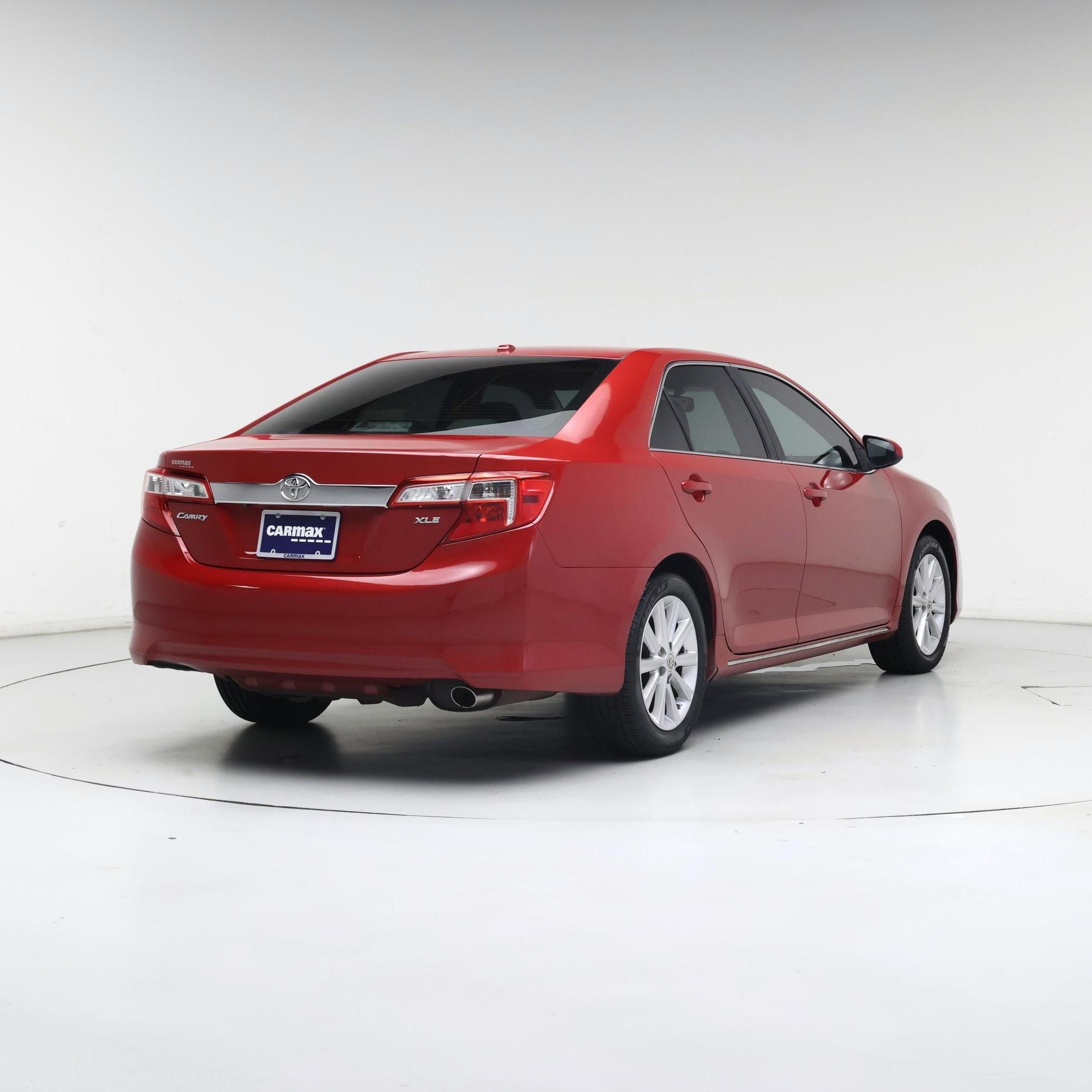 Thumbnail: 2014 Toyota Camry - 8