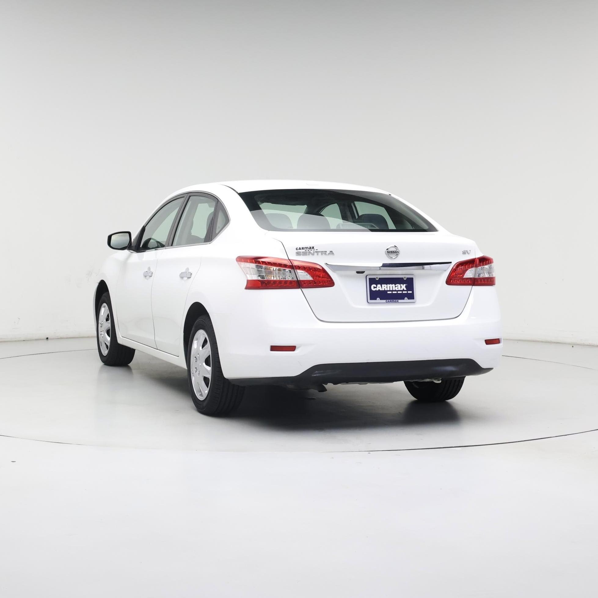 Thumbnail: 2015 Nissan Sentra - 2