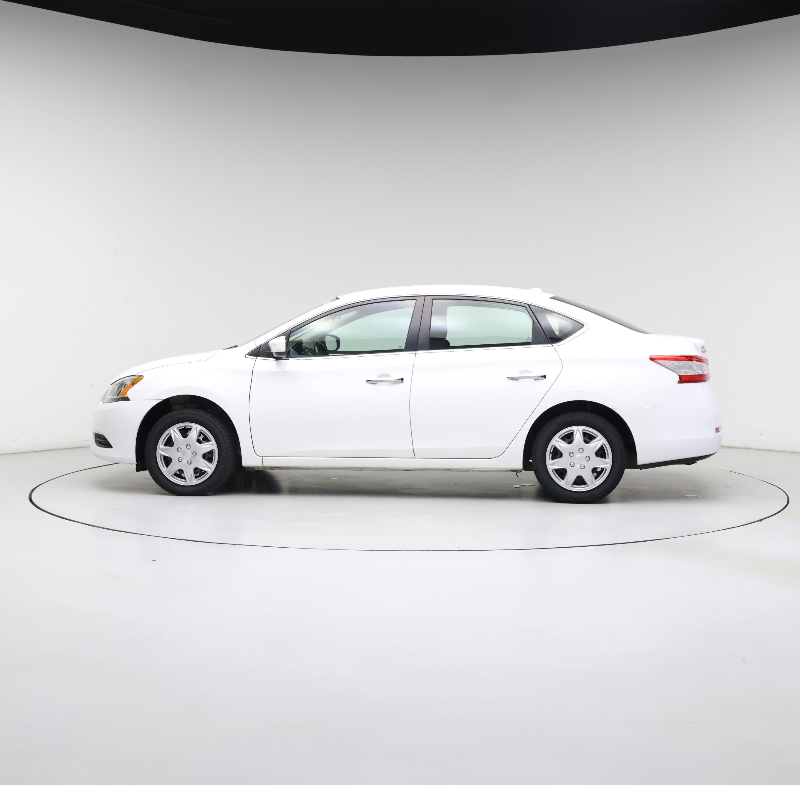 Thumbnail: 2015 Nissan Sentra - 3