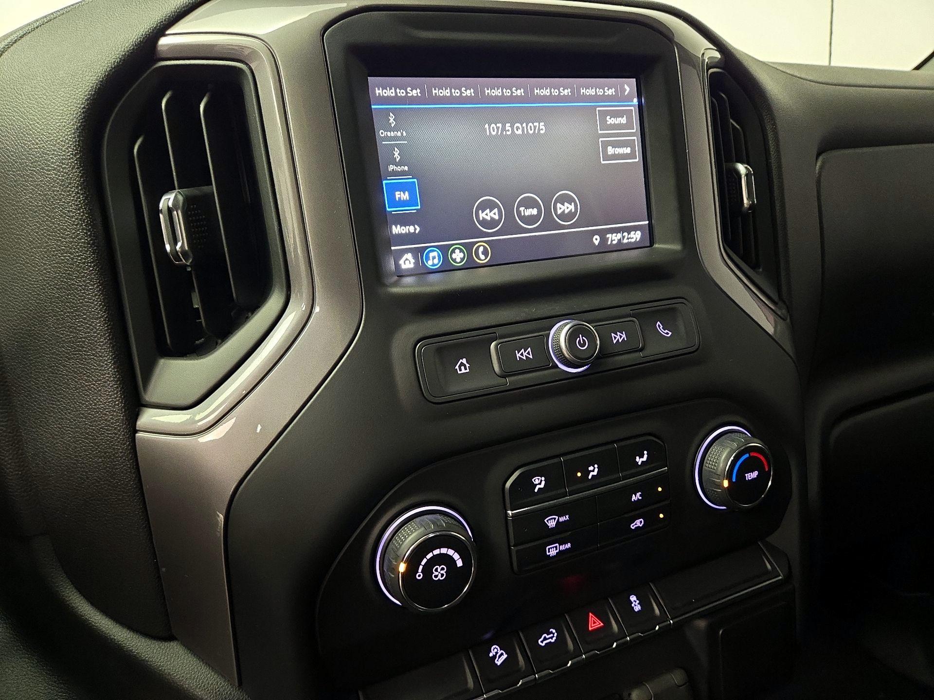Thumbnail: 2019 Chevrolet Silverado 1500 - 15