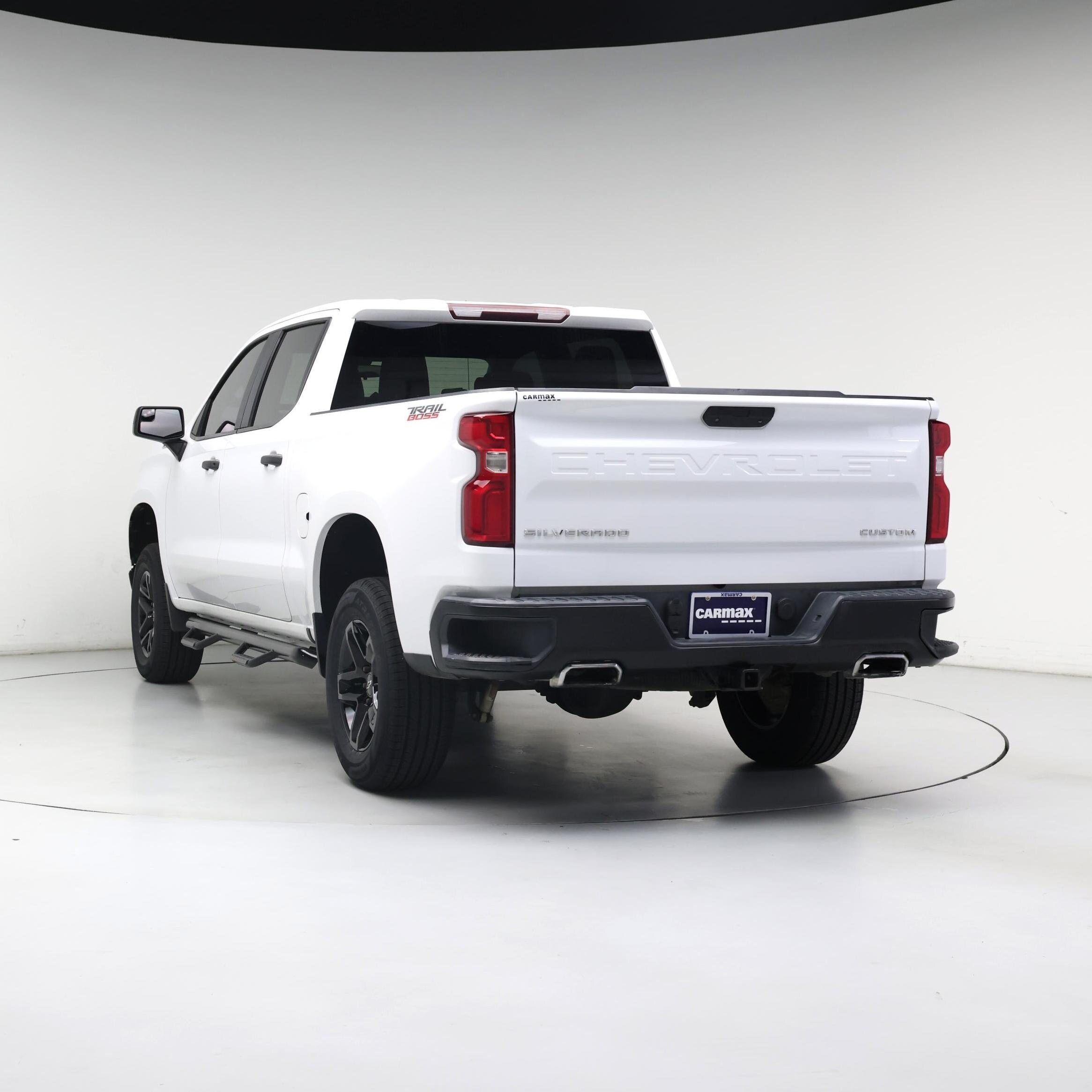 Thumbnail: 2019 Chevrolet Silverado 1500 - 2