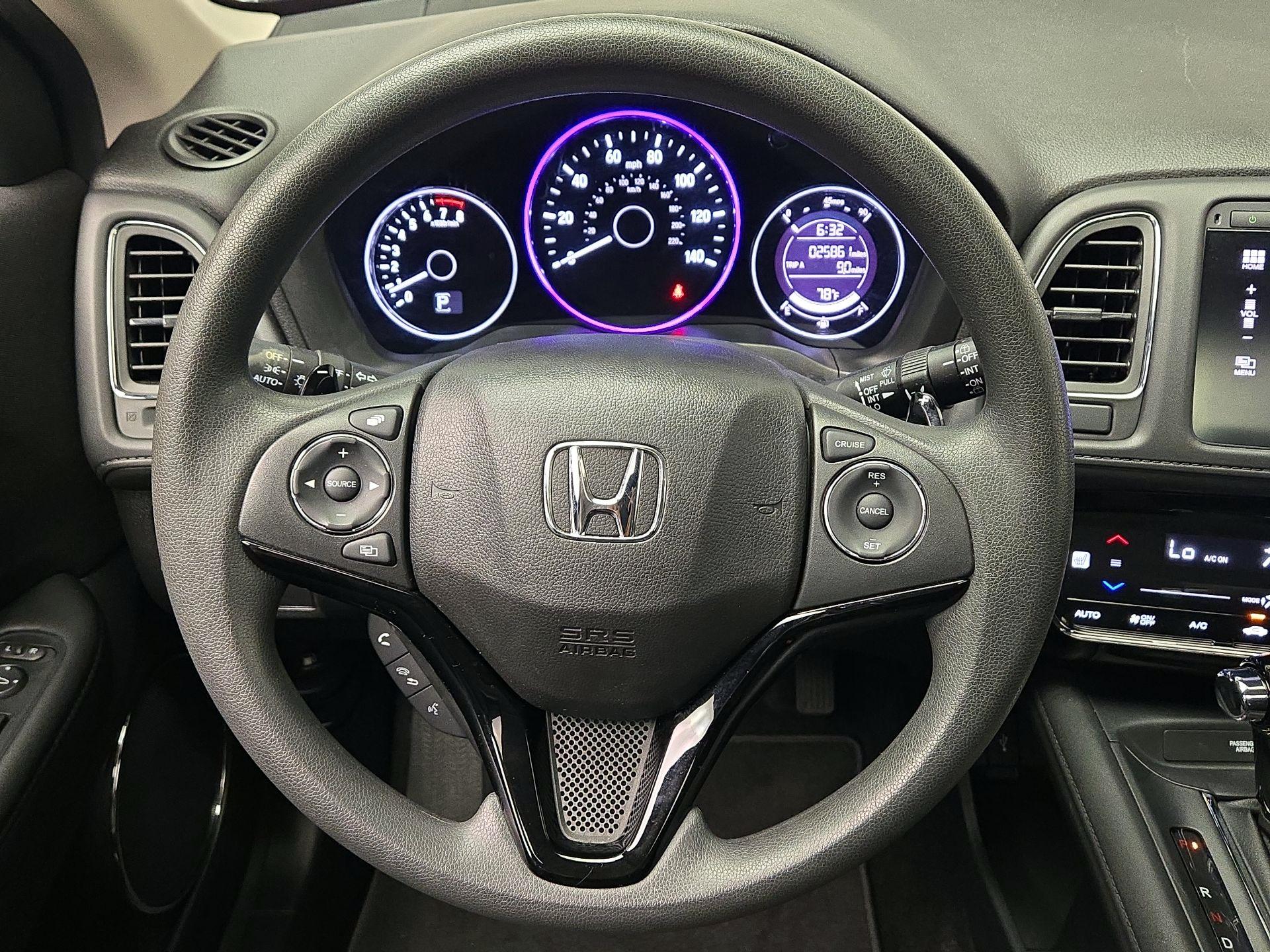 Thumbnail: 2016 Honda HR-V - 10