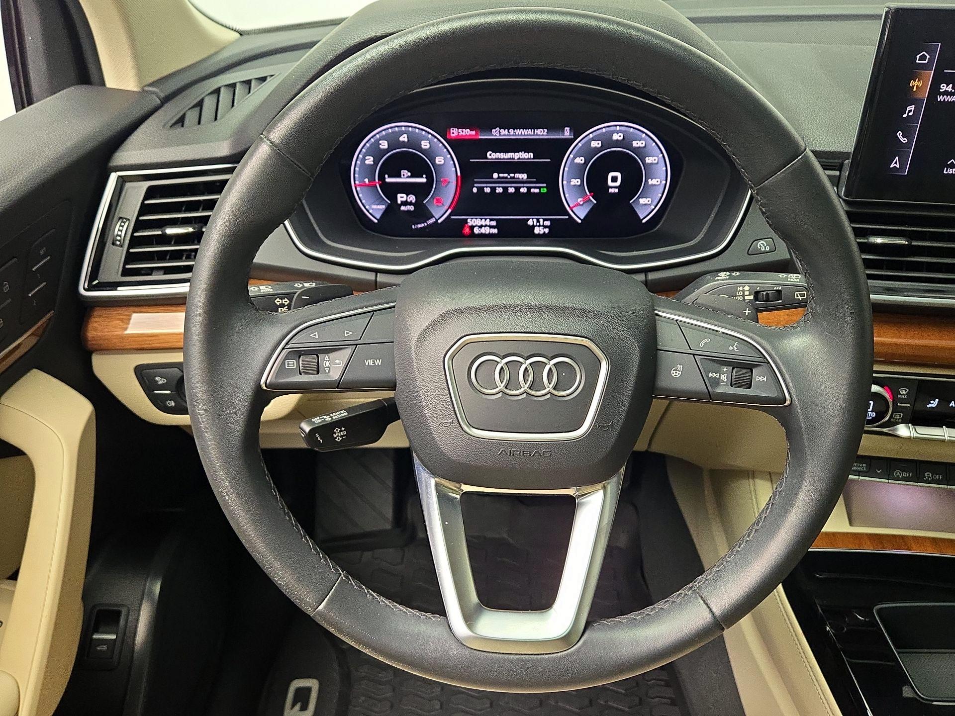 Thumbnail: 2022 Audi Q5 - 10