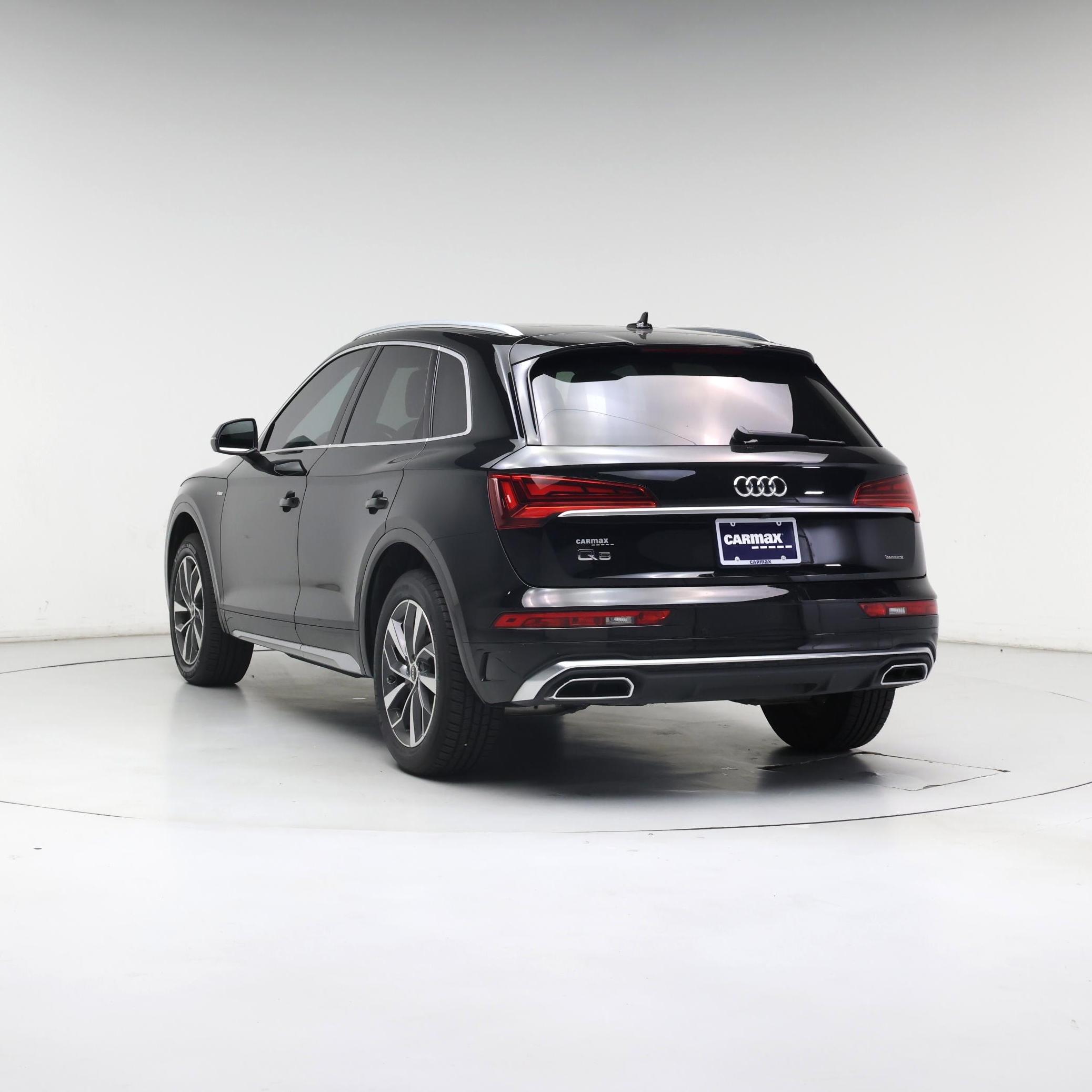 Thumbnail: 2022 Audi Q5 - 2