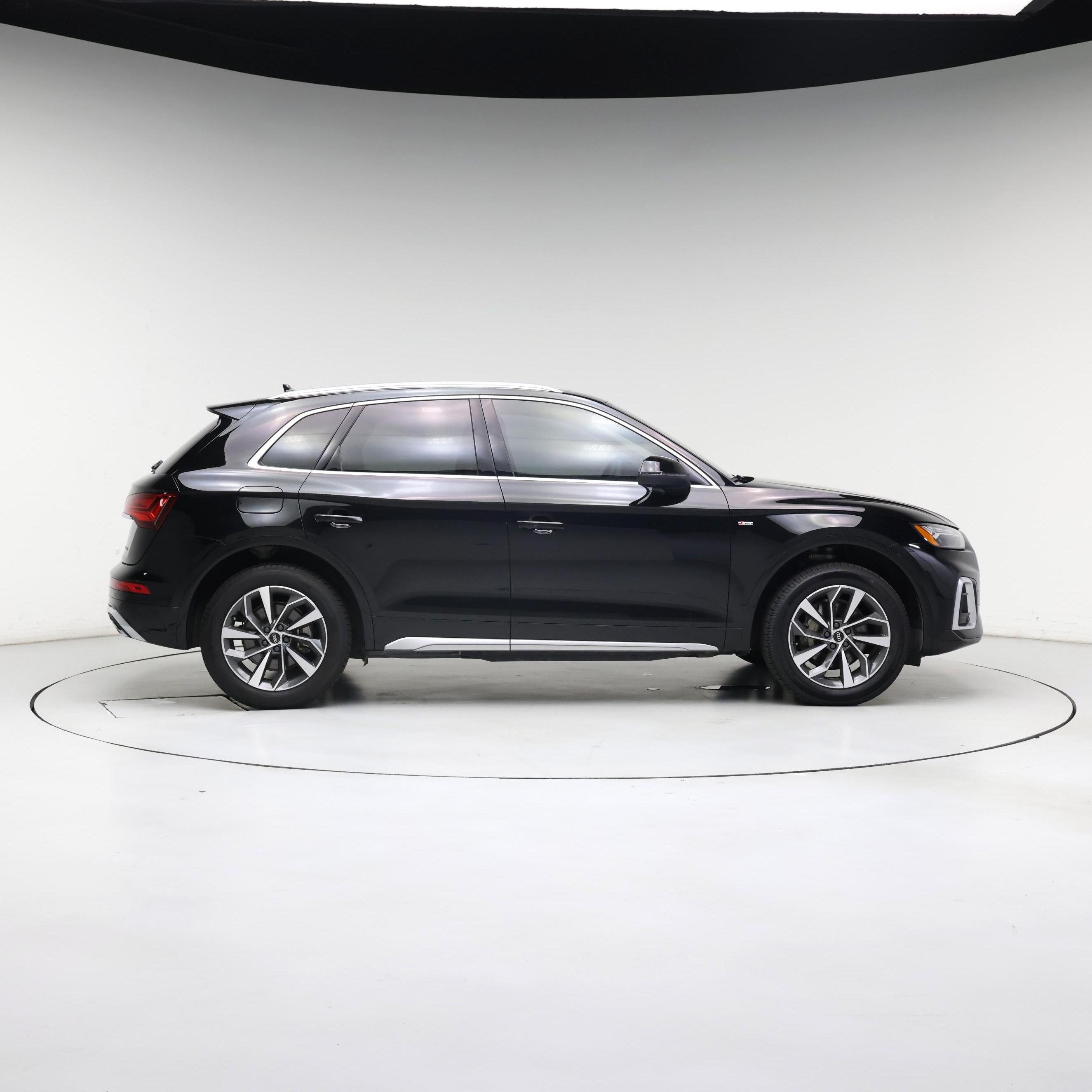 Thumbnail: 2022 Audi Q5 - 7