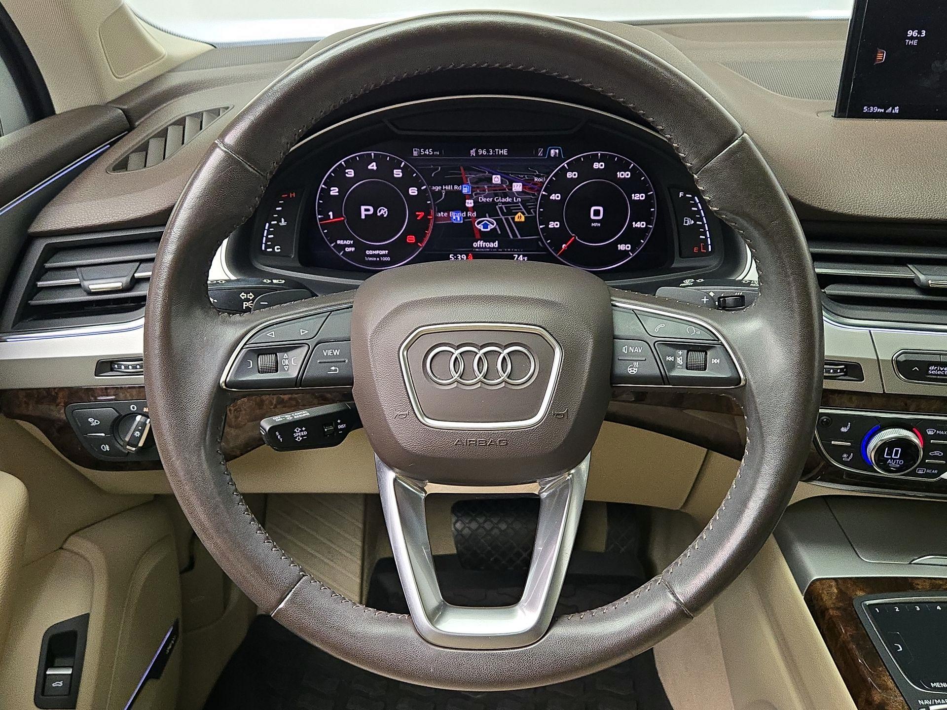 Thumbnail: 2019 Audi Q7 - 10