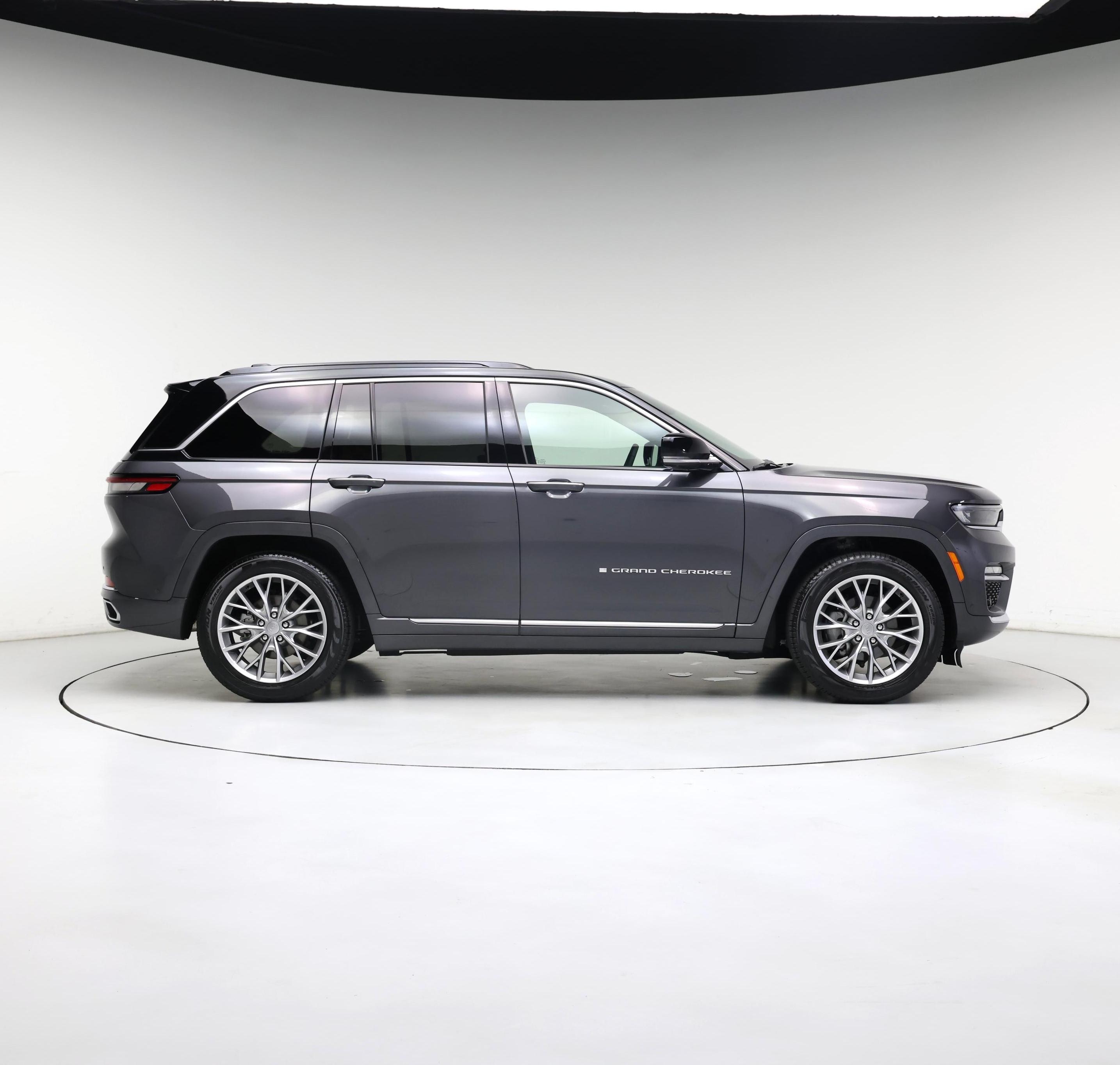 Thumbnail: 2025 Jeep Grand Cherokee - 7