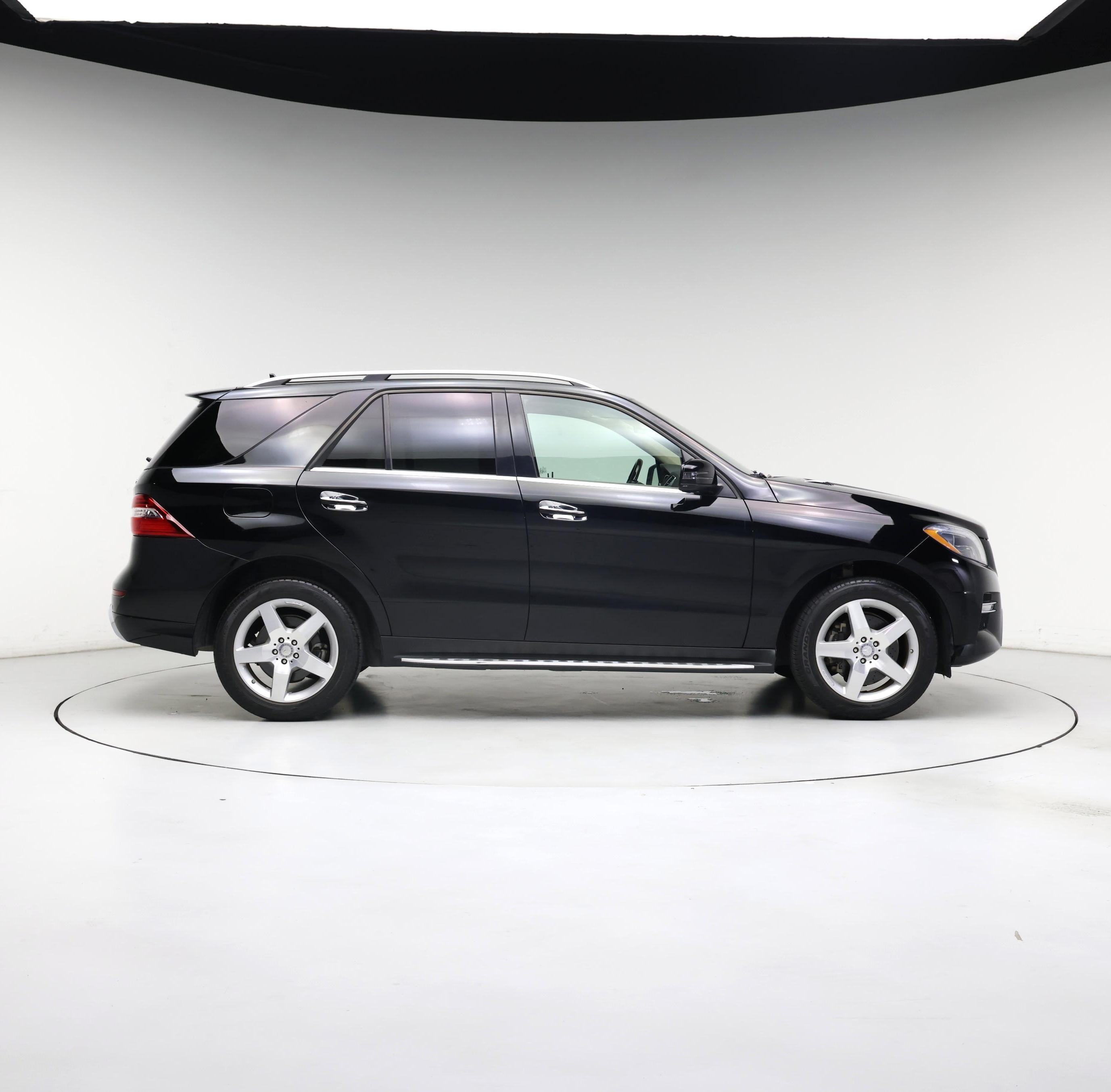 Thumbnail: 2015 Mercedes-Benz M-Class - 7