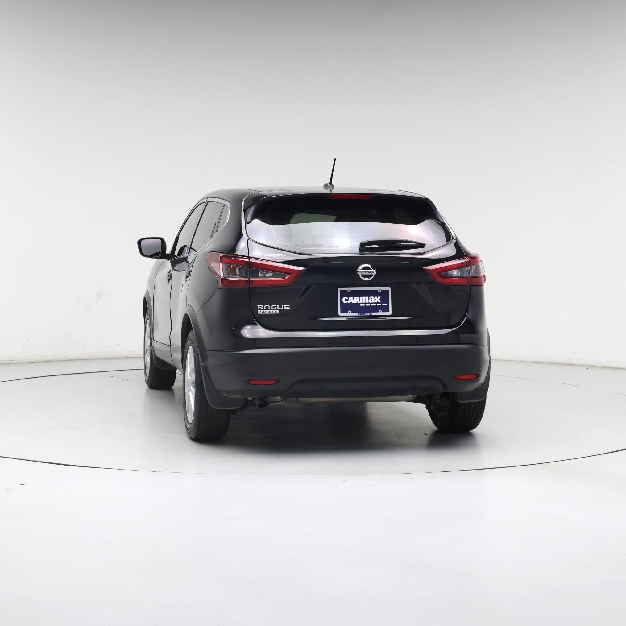 Thumbnail: 2021 Nissan Rogue Sport - 6