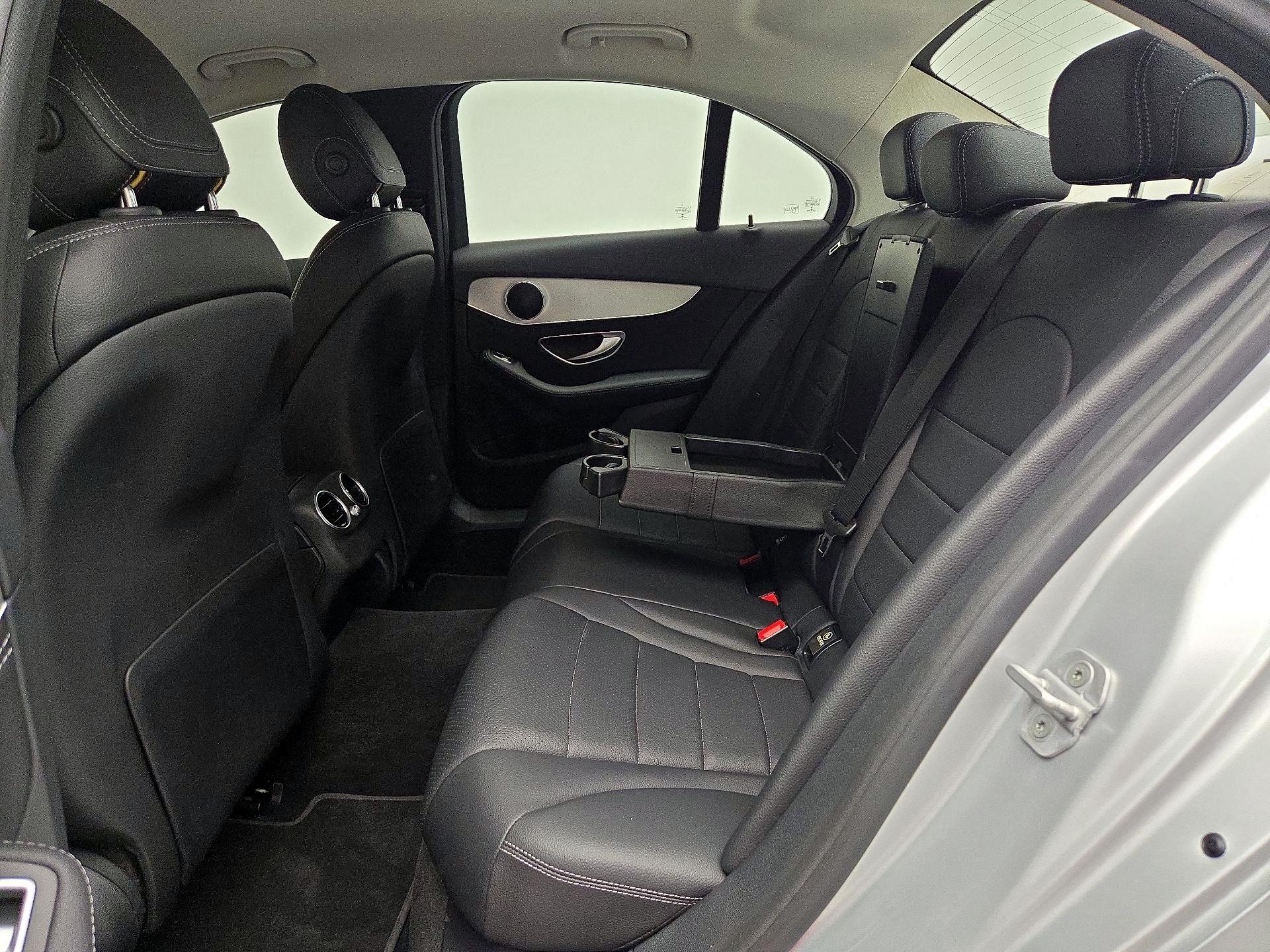 Thumbnail: 2015 Mercedes-Benz C-Class - 19