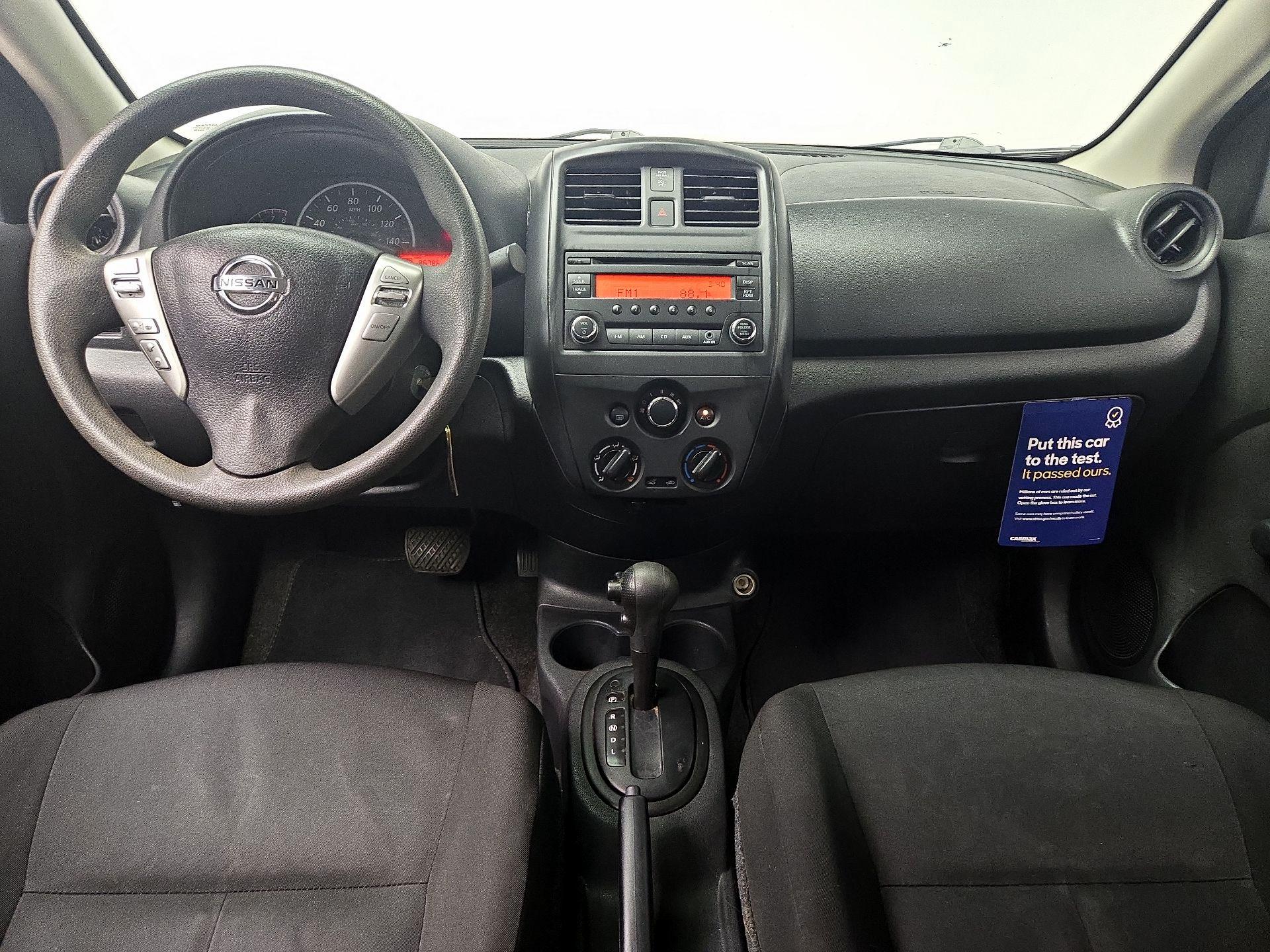 Thumbnail: 2017 Nissan Versa - 9