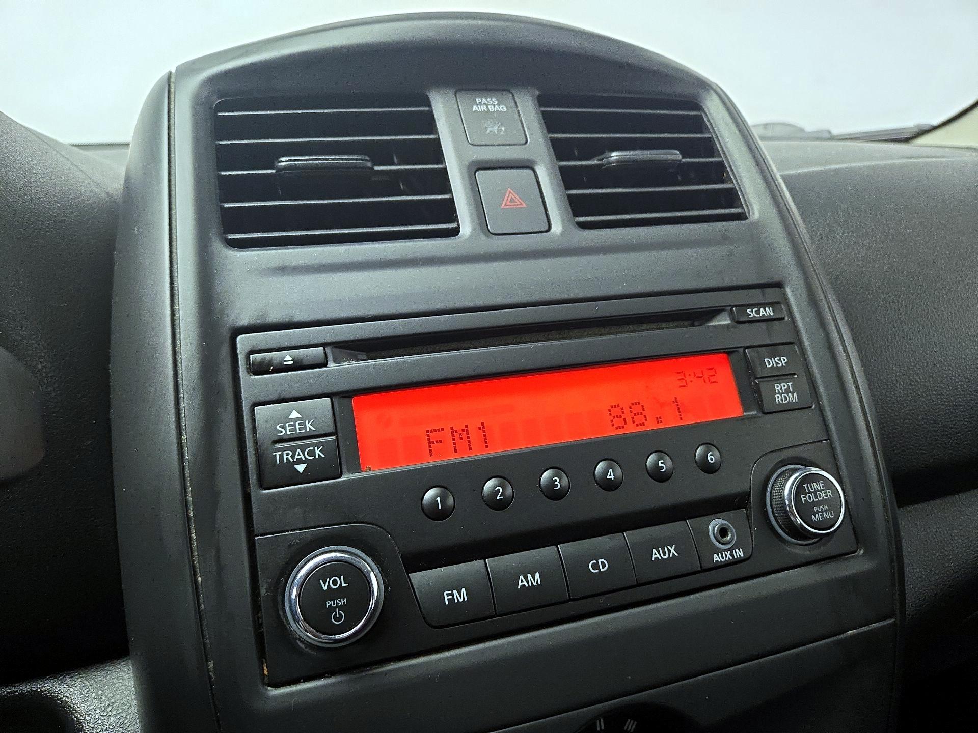 Thumbnail: 2017 Nissan Versa - 14